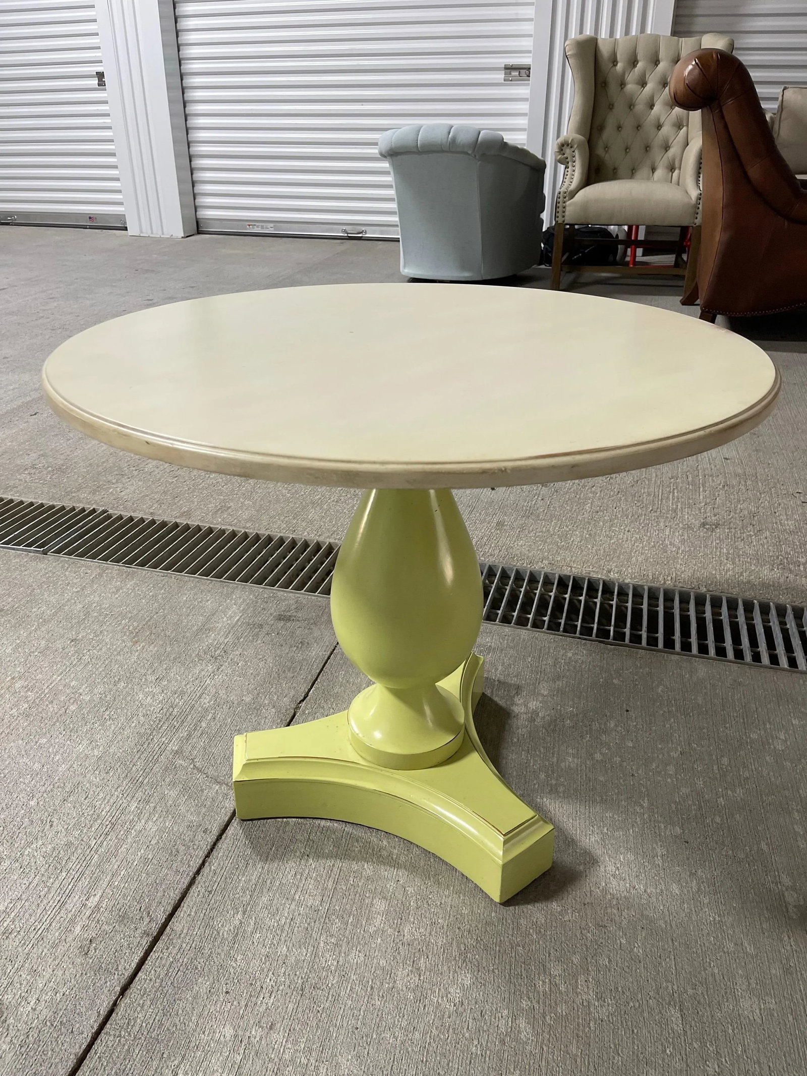 Lime Color Pedestal Base End or Side Table with a Cream Wood top, 21st Century - 2