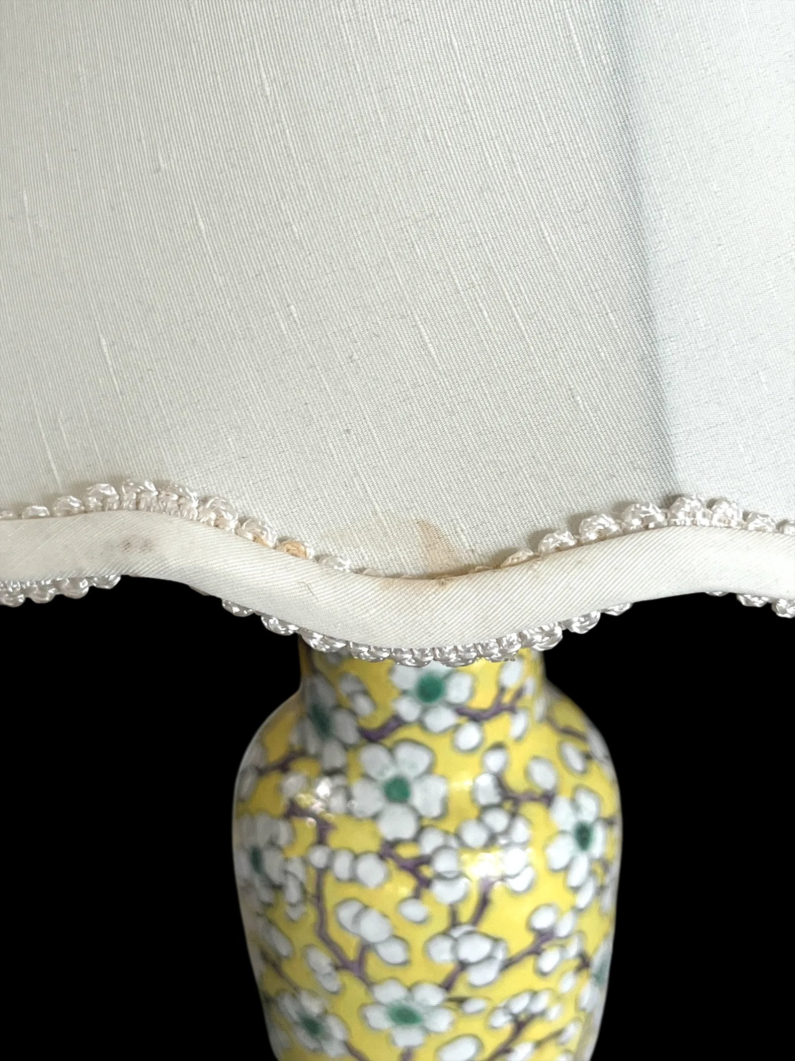 Vintage Yellow Porcelain Lamps Hand-Painted Cherry Blossom Design With Scalloped Ivory Shades a Pair - 10