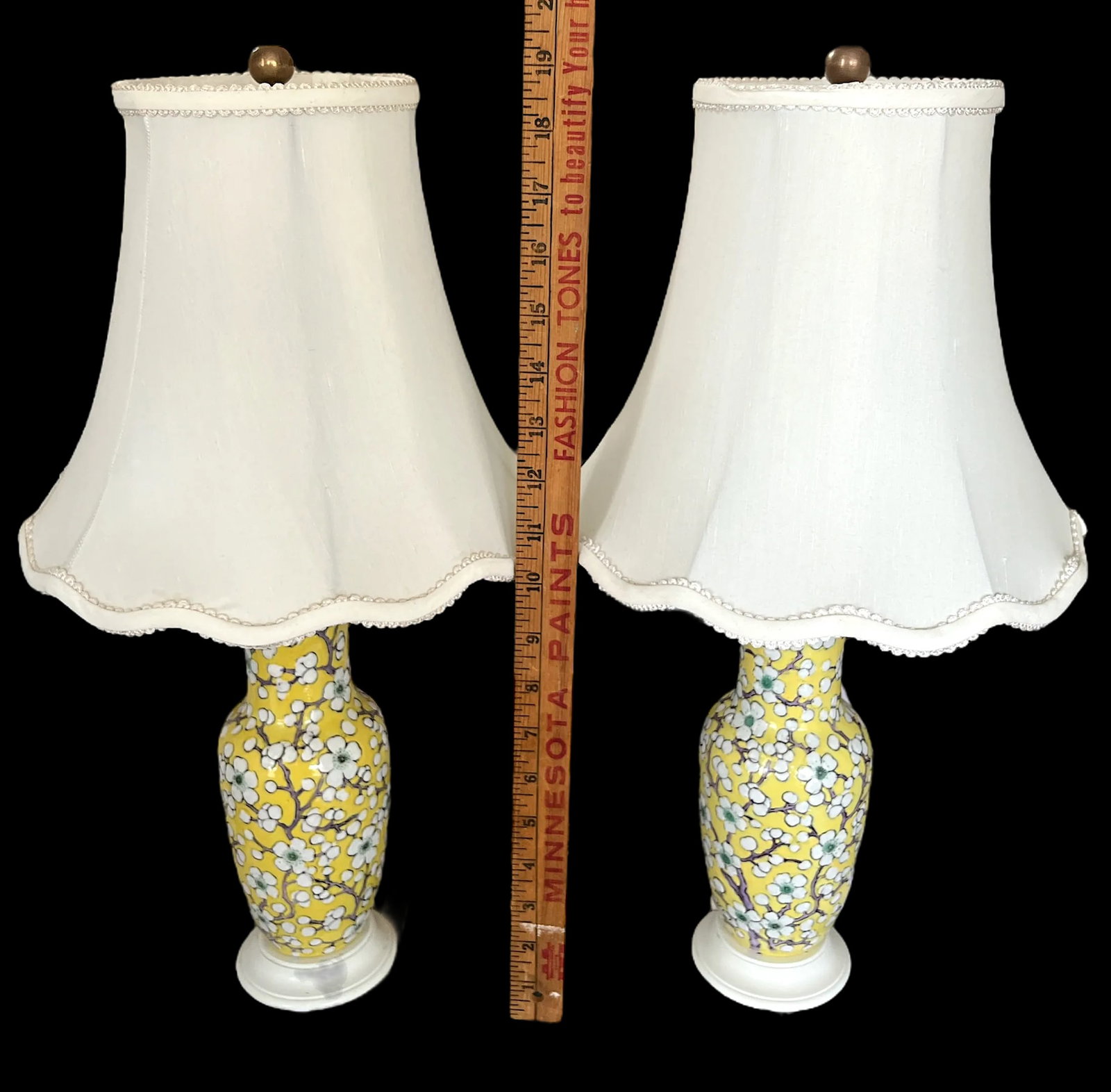 Vintage Yellow Porcelain Lamps Hand-Painted Cherry Blossom Design With Scalloped Ivory Shades a Pair - 9