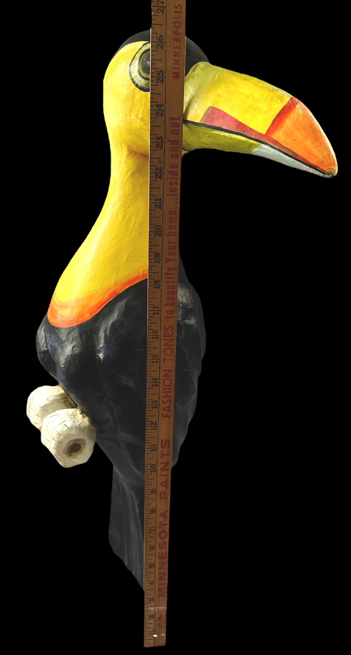 Large 1980s French Papier-Mâché Parrot Perched Hanging Scultpture in the Style of Sergio - 7