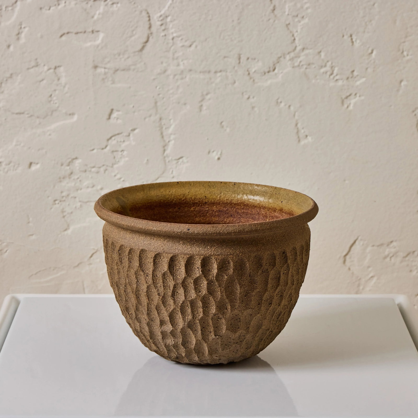 1960s Robert Maxwell Hand-Thrown 'Thumbprint' Stoneware Pot - 4