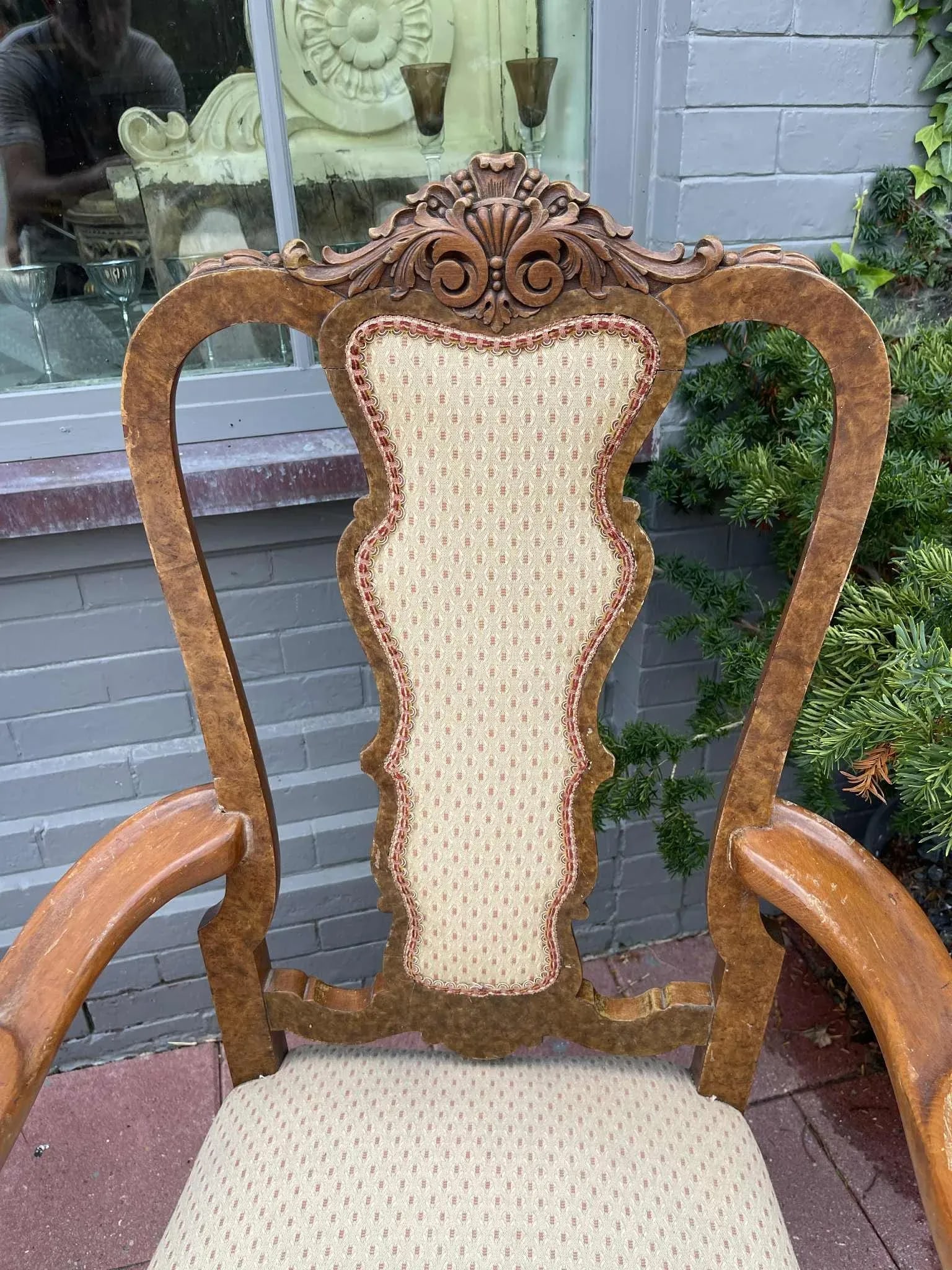 1930s Carved Queen Anne Pair of Armchairs - 9