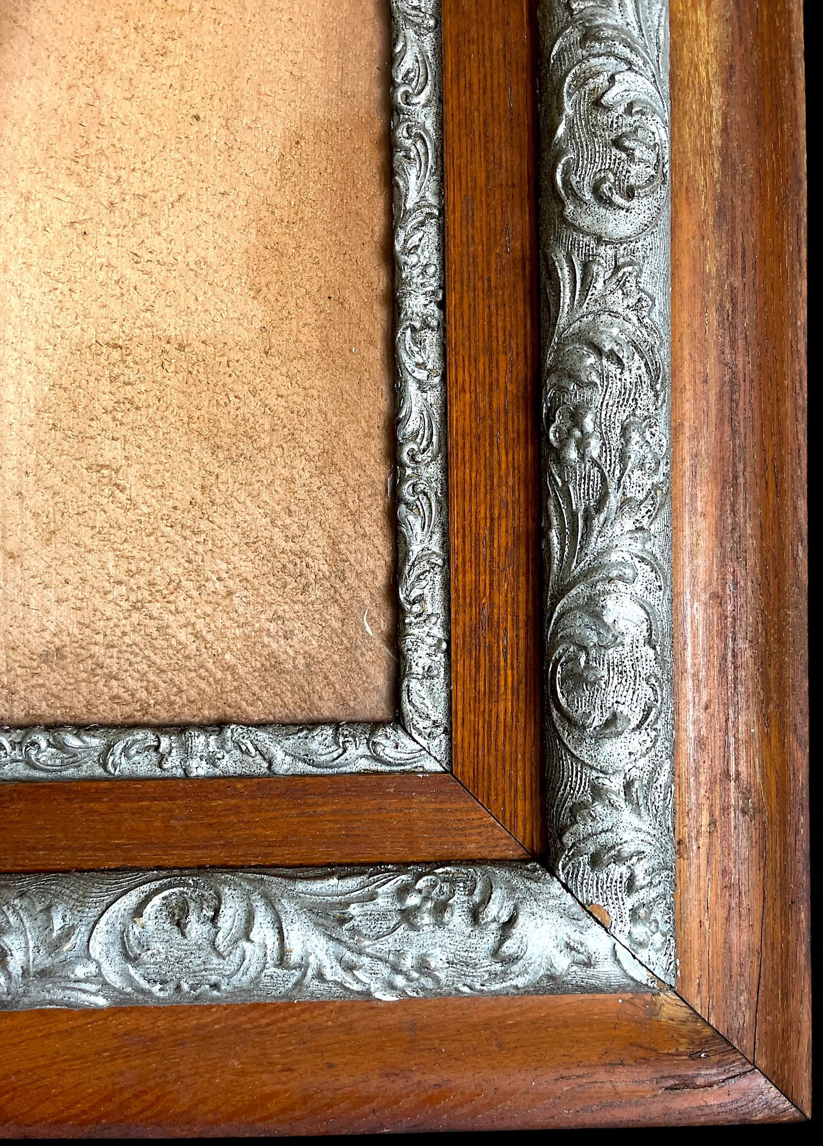 Large 19th Century Antique Wood & Silver Gesso Picture Frame - 2