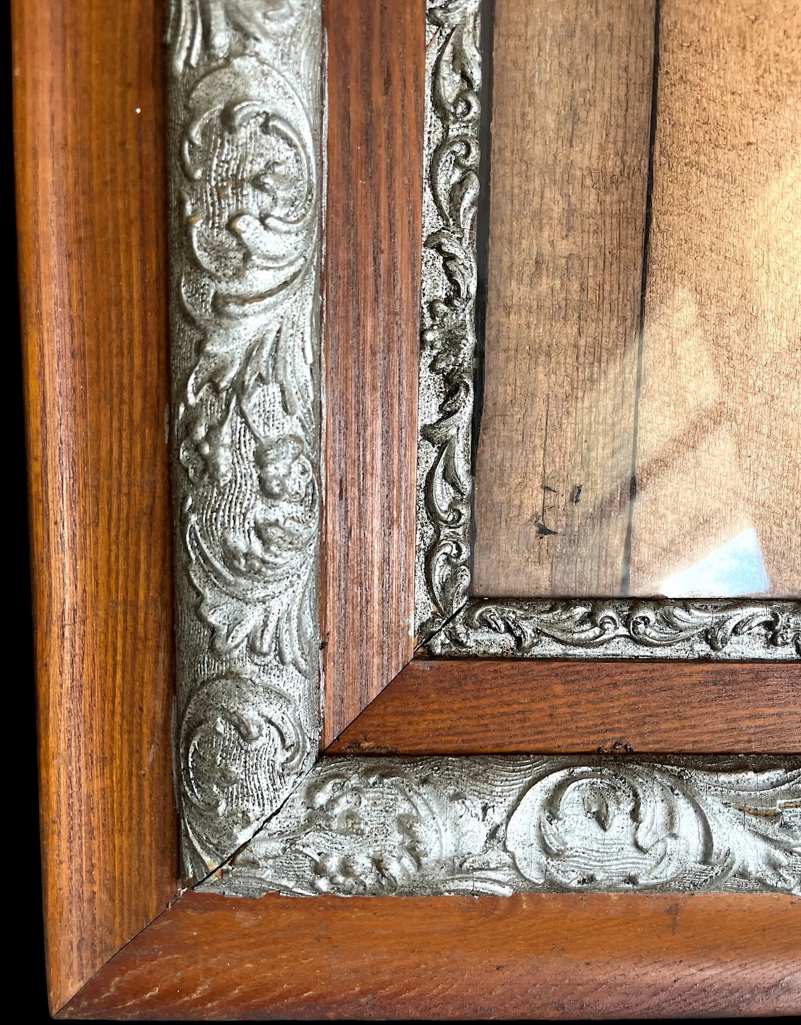Large 19th Century Antique Wood & Silver Gesso Picture Frame - 3