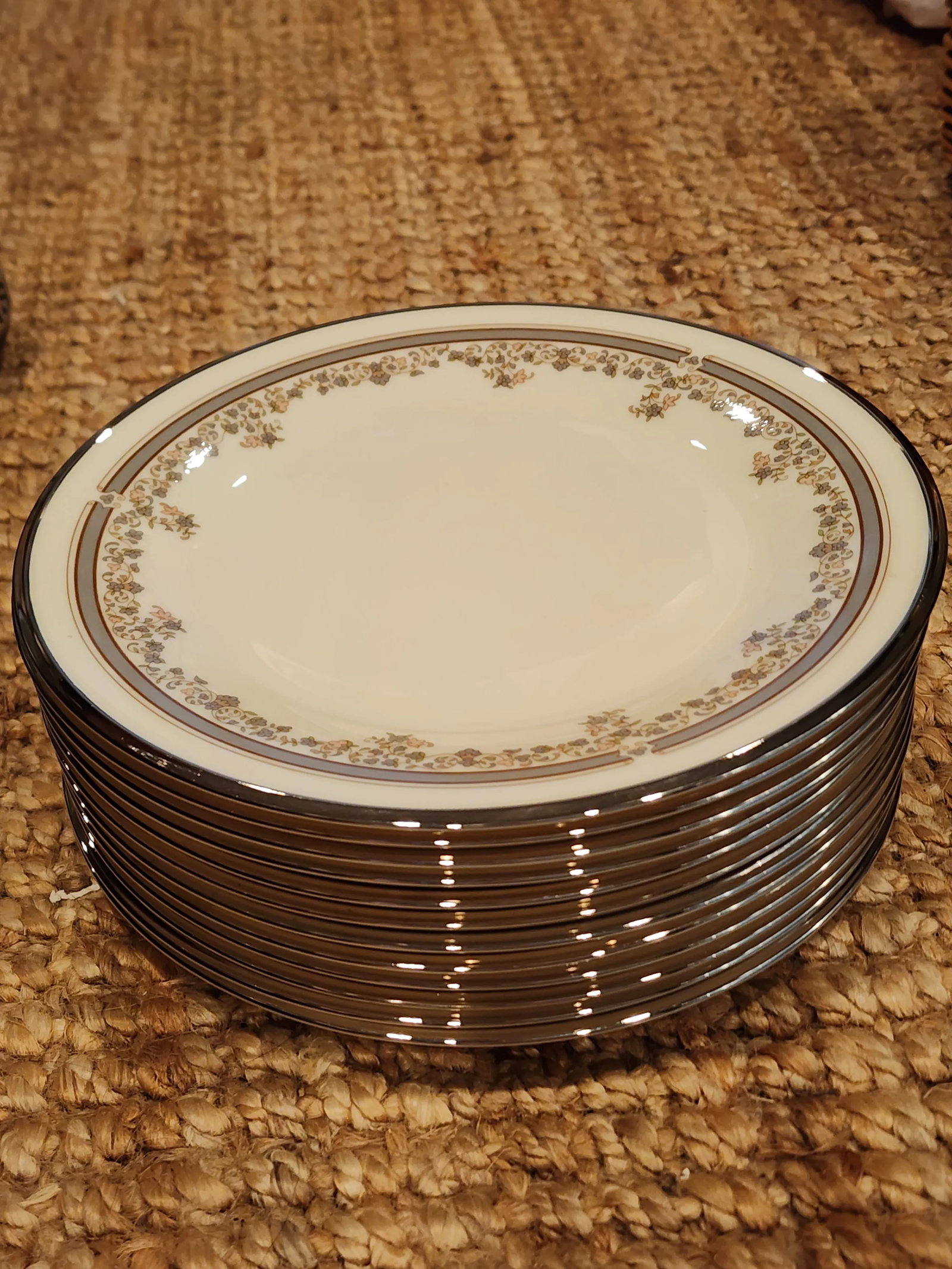 Lenox Lace Point Dinner Plates - 4
