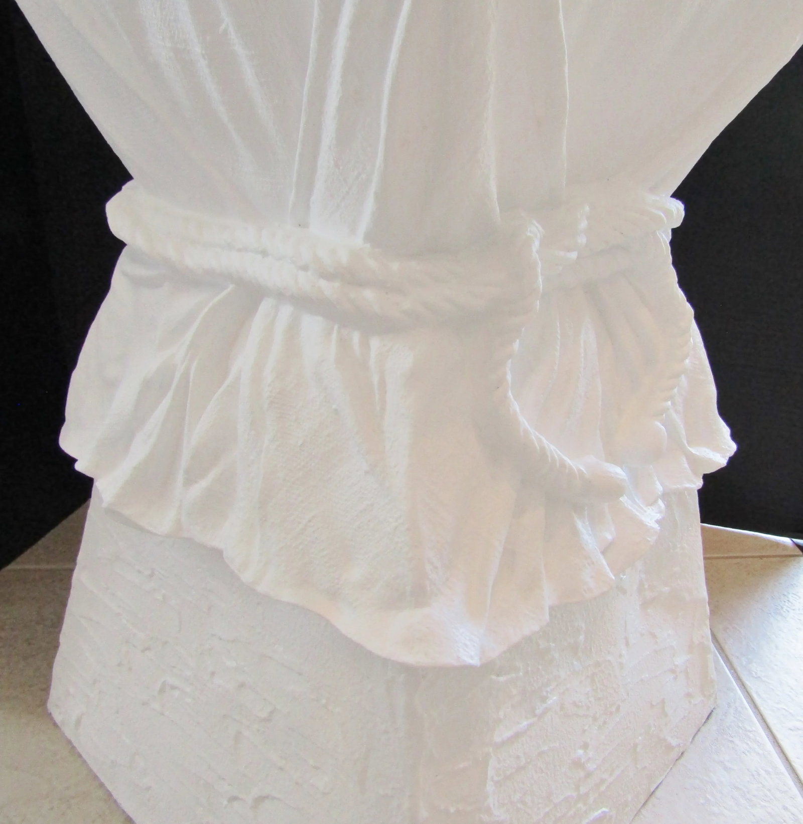 John Dickenson Style Faux Drapery Dining / Side Table Circa 1970s - 7