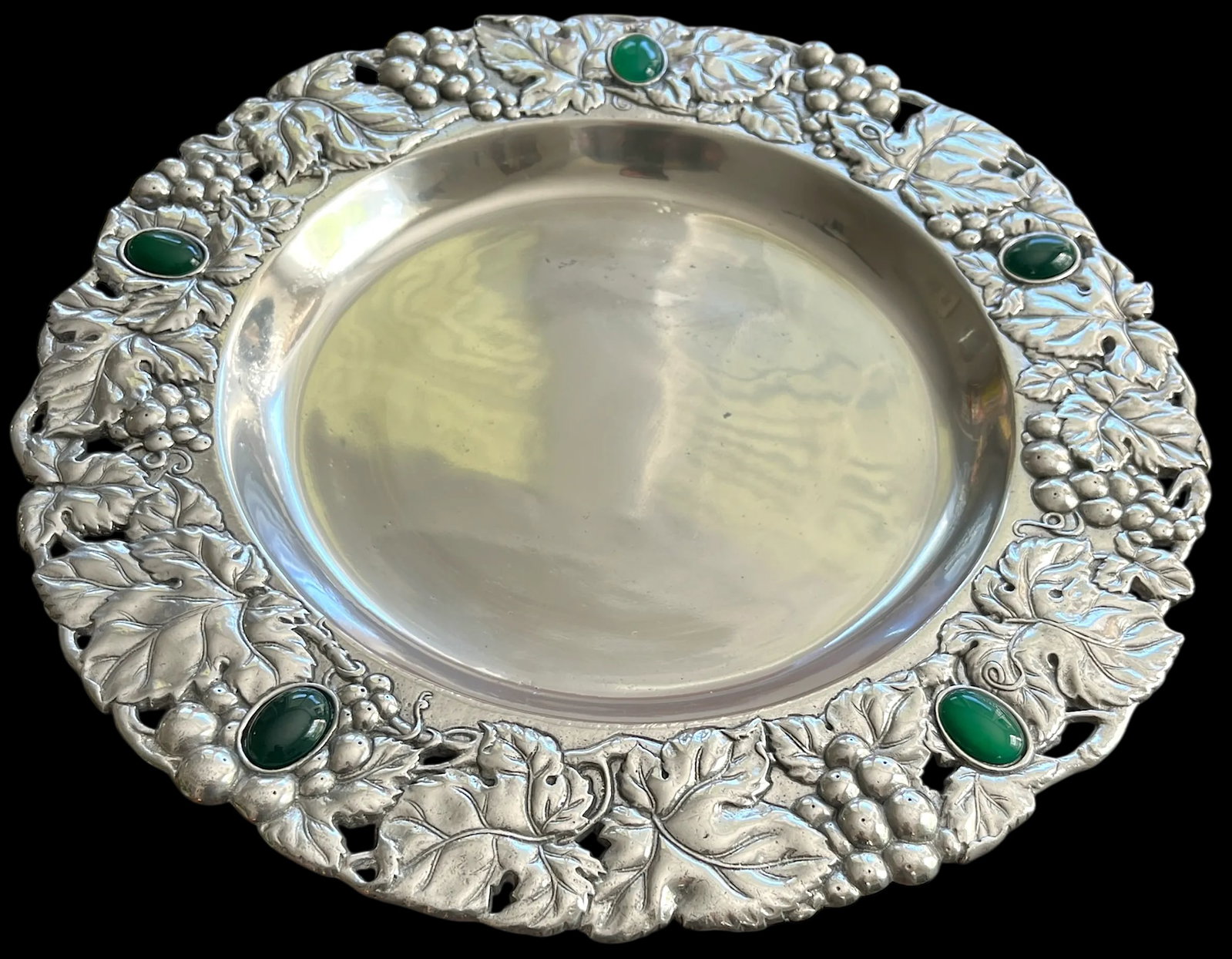 1990s Arthur Court 14" Repousse Pewter Platter With Imitation Malachite Cabochons - 2