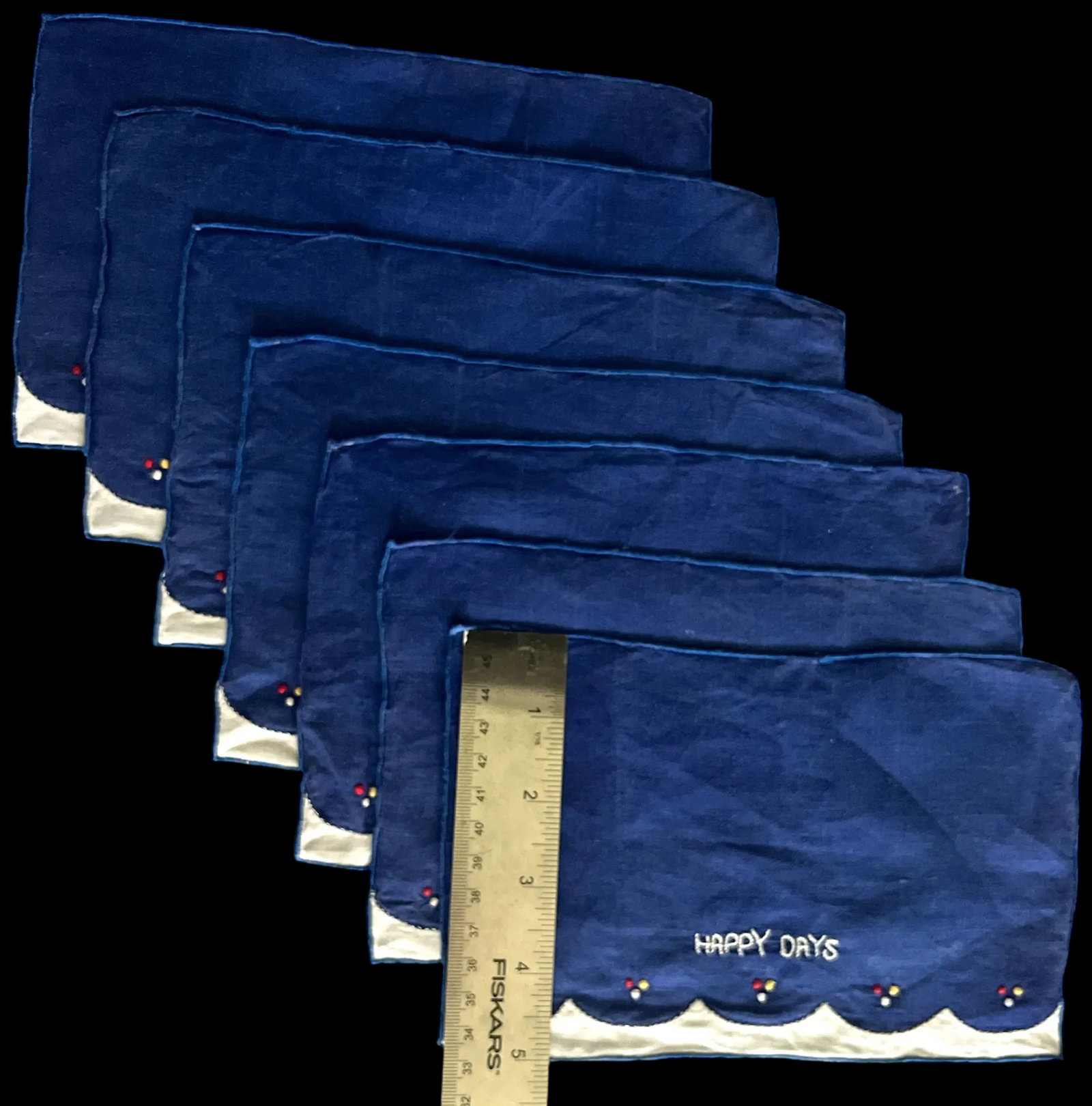 Set of 7 Vintage 1960s Hand-Embroidered "Happy Days" Linen Cocktail Napkins Â‚Ã - 6