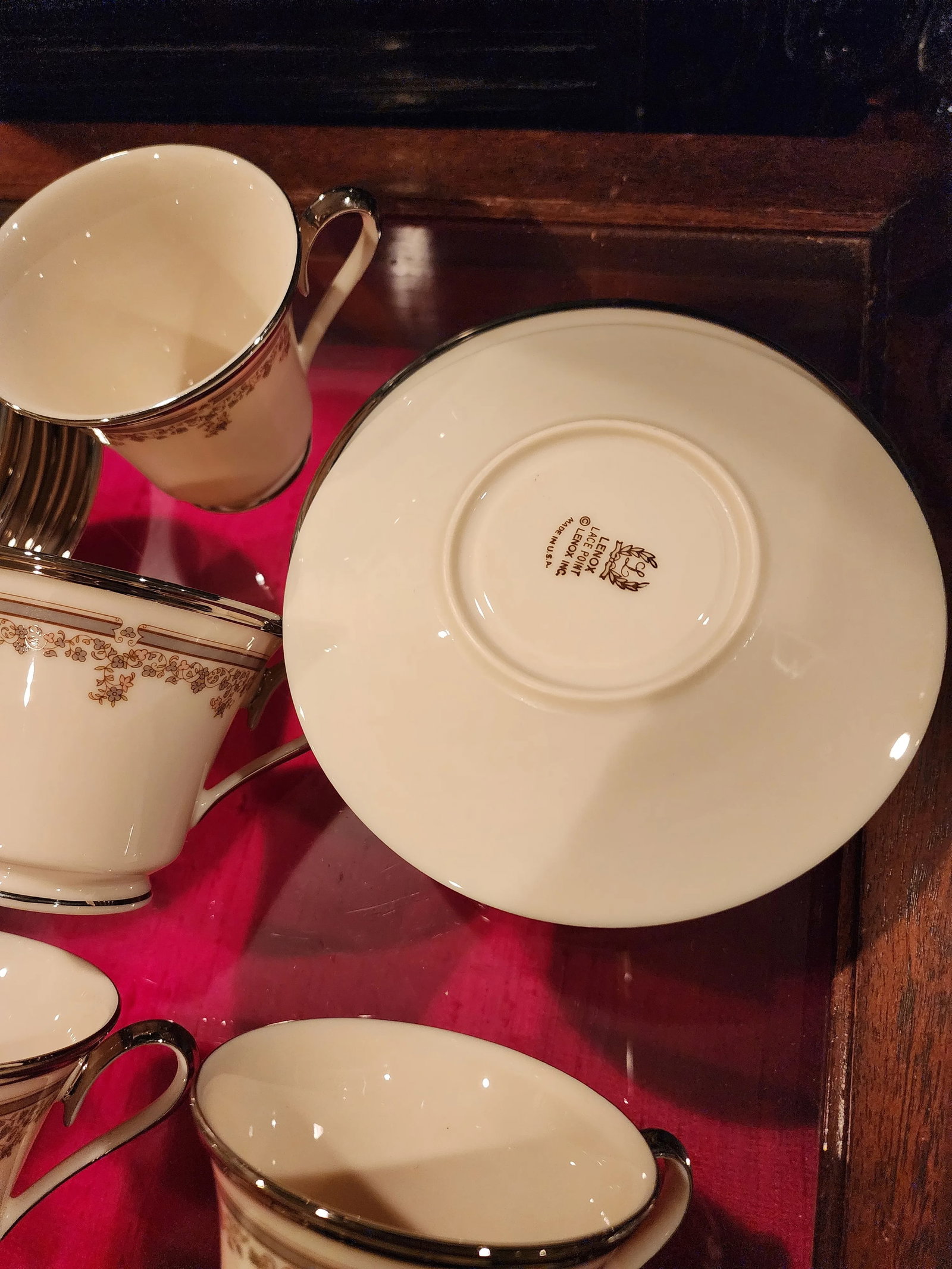 Twelve Lenox Lace Point Tea Cups and Saucers - 3
