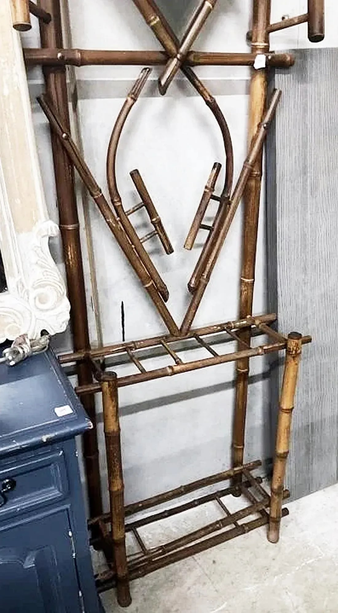 1910s French Burnt Bamboo Portemanteau Vestier Coat Rack - 6