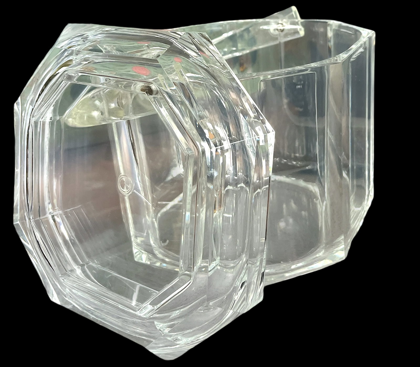 1980s Mid-Century Lucite Ice Bucket With Stainless Steel Tongs - 4