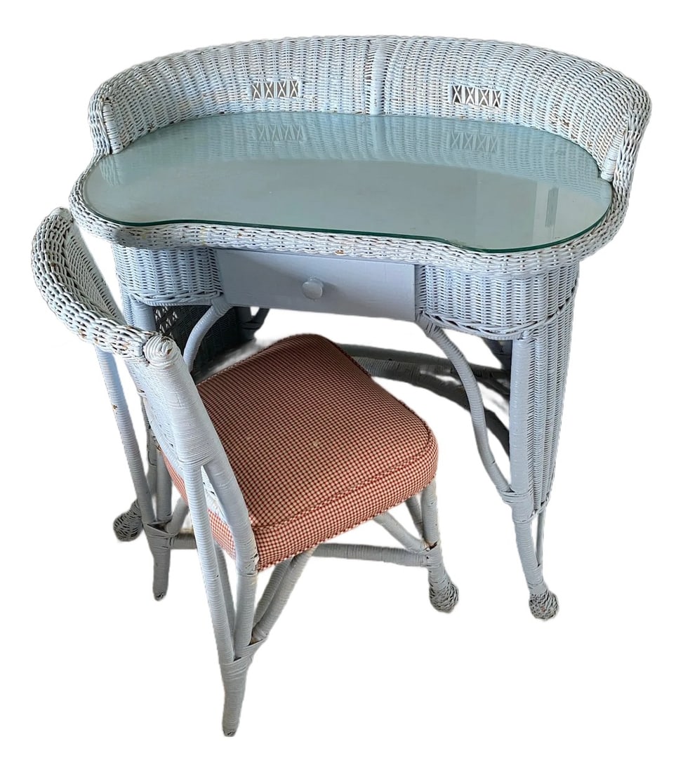 Antique Wicker Writing Desk and Matching Chair and Glass Custom Top: Beautiful wicker writing desk and marching chair amazing condition with glass top!! Solid.Chair is 31" tall 16.5" x 16" seat 17.5". Fits perfect with desk Right size and height. Condition: