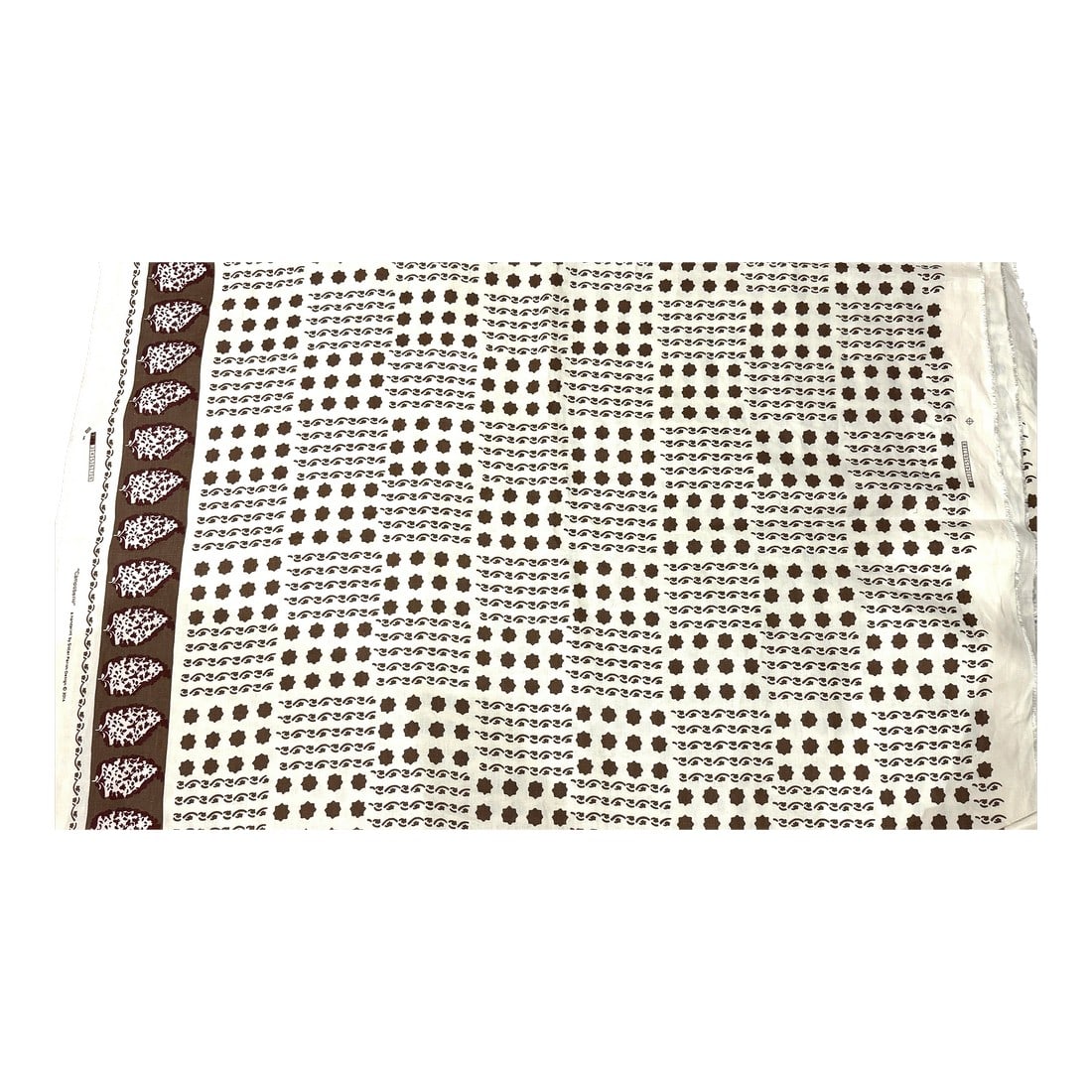Sister Paris "Campobello" Linen - 8.5 Yards: 8 yards linen Sister Parish "Campobello". Off white linen ground with chocolate brown and aubergine border. 54" Wide with a 5" inch border. Condition: Alterations: Original Condition Unaltered