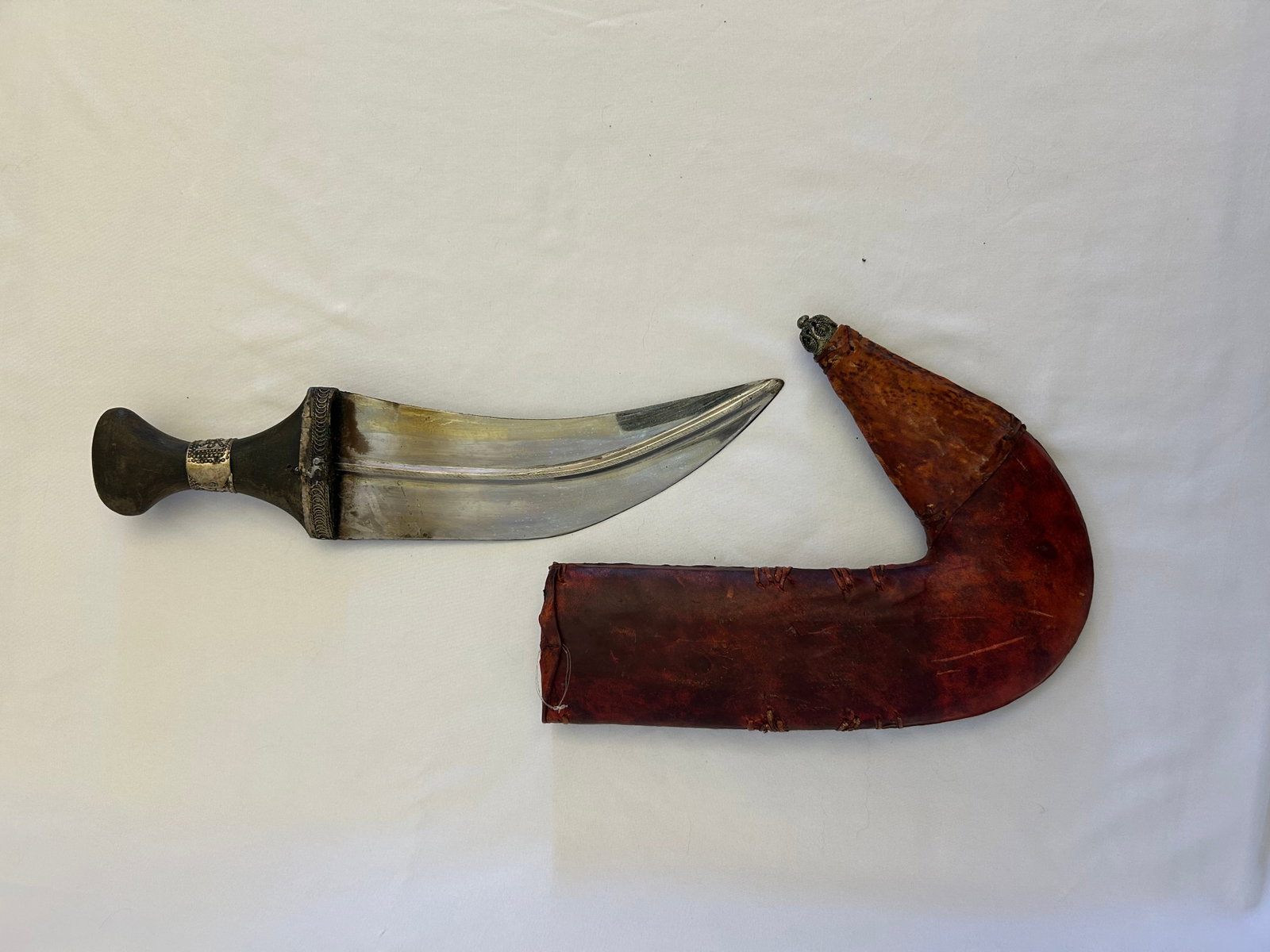 Omani Ceremonial Dagger (Khanjar), Circa 1940-1960 - 2