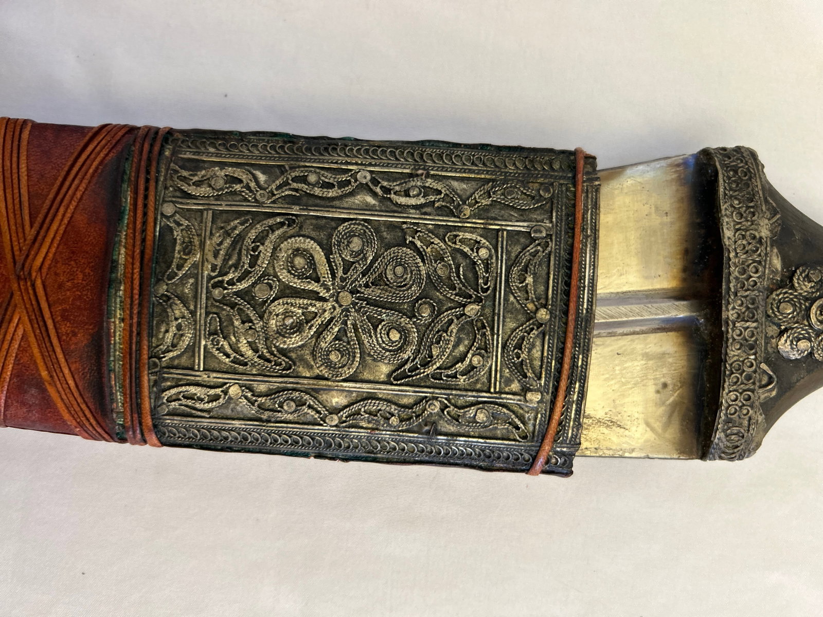 Omani Ceremonial Dagger (Khanjar), Circa 1940-1960 - 7