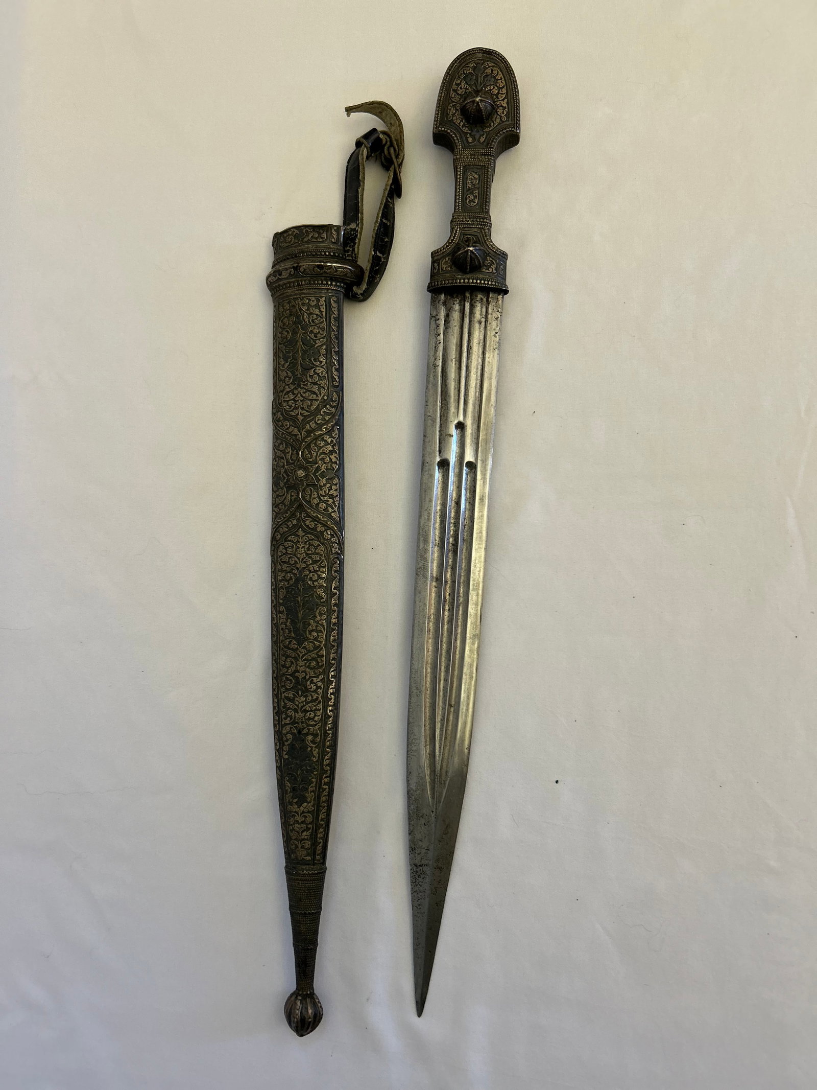 Double-Edged Kindjal Dagger With Silver-Niello Decoration, Circa 1880 – 1910 - 10