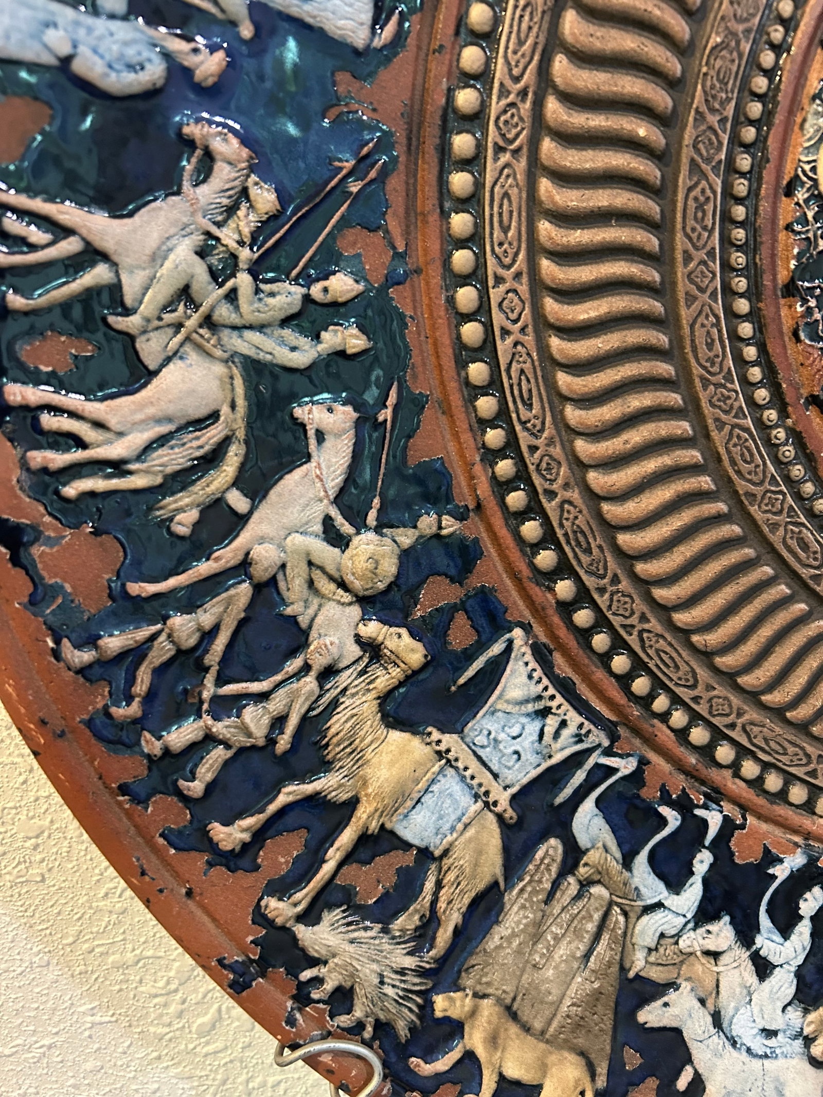 1970s Large Decorative Plate With Processional Scene - 3