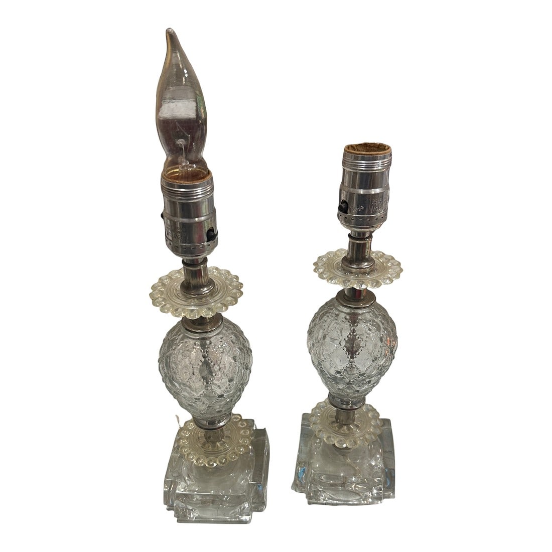 1970s Pair of Vintage Detailed Glass Table Lamps: Up for consideration is a beautiful vintage pair of glass detailed table lamps. These are such lovely pieces that would look perfect in your home, and it is a great conversation starter for your