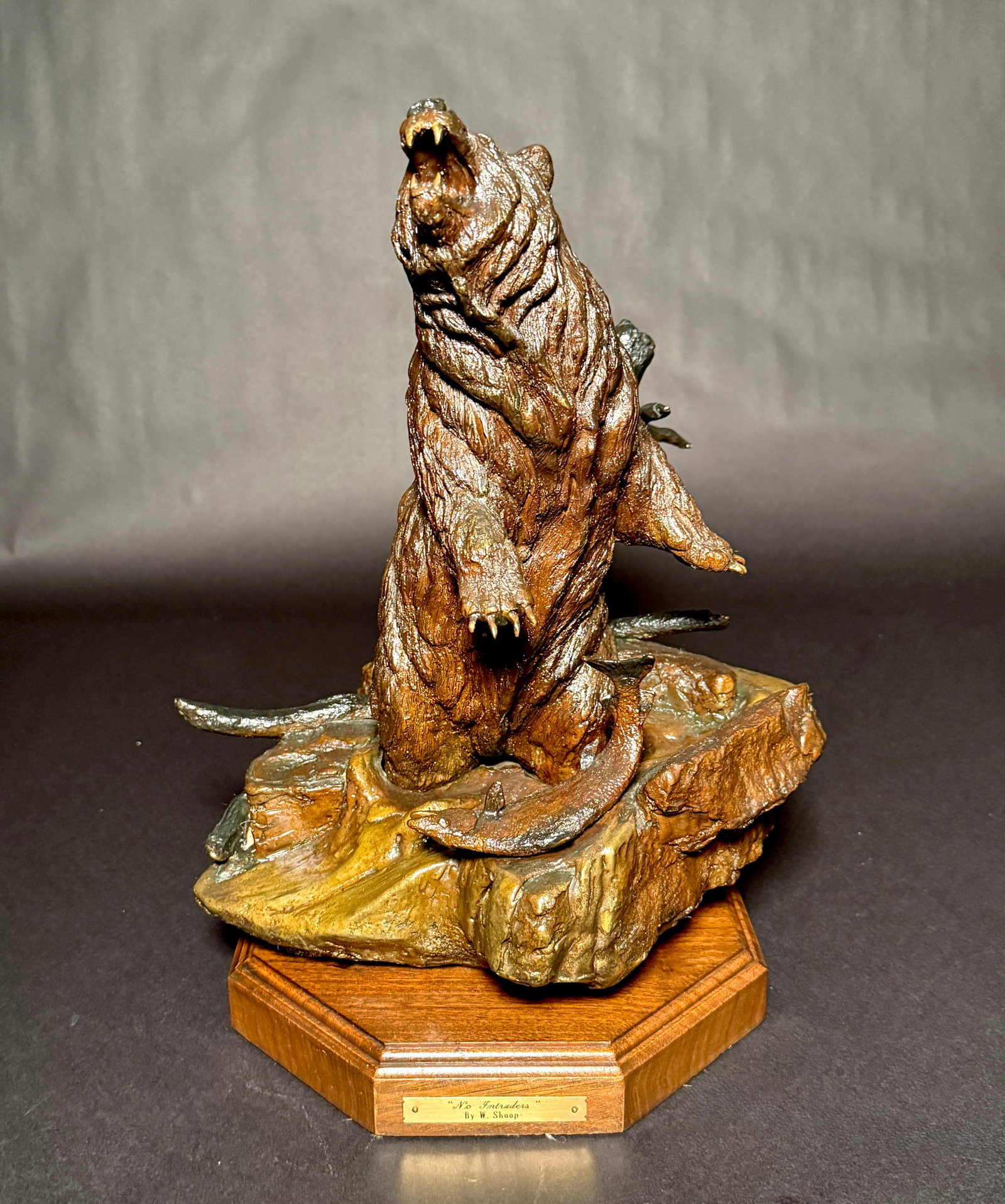 1980s Bronze Roaring Bear by Wally Shoop "No Intruders" Western Wildlife Sculpture - 2