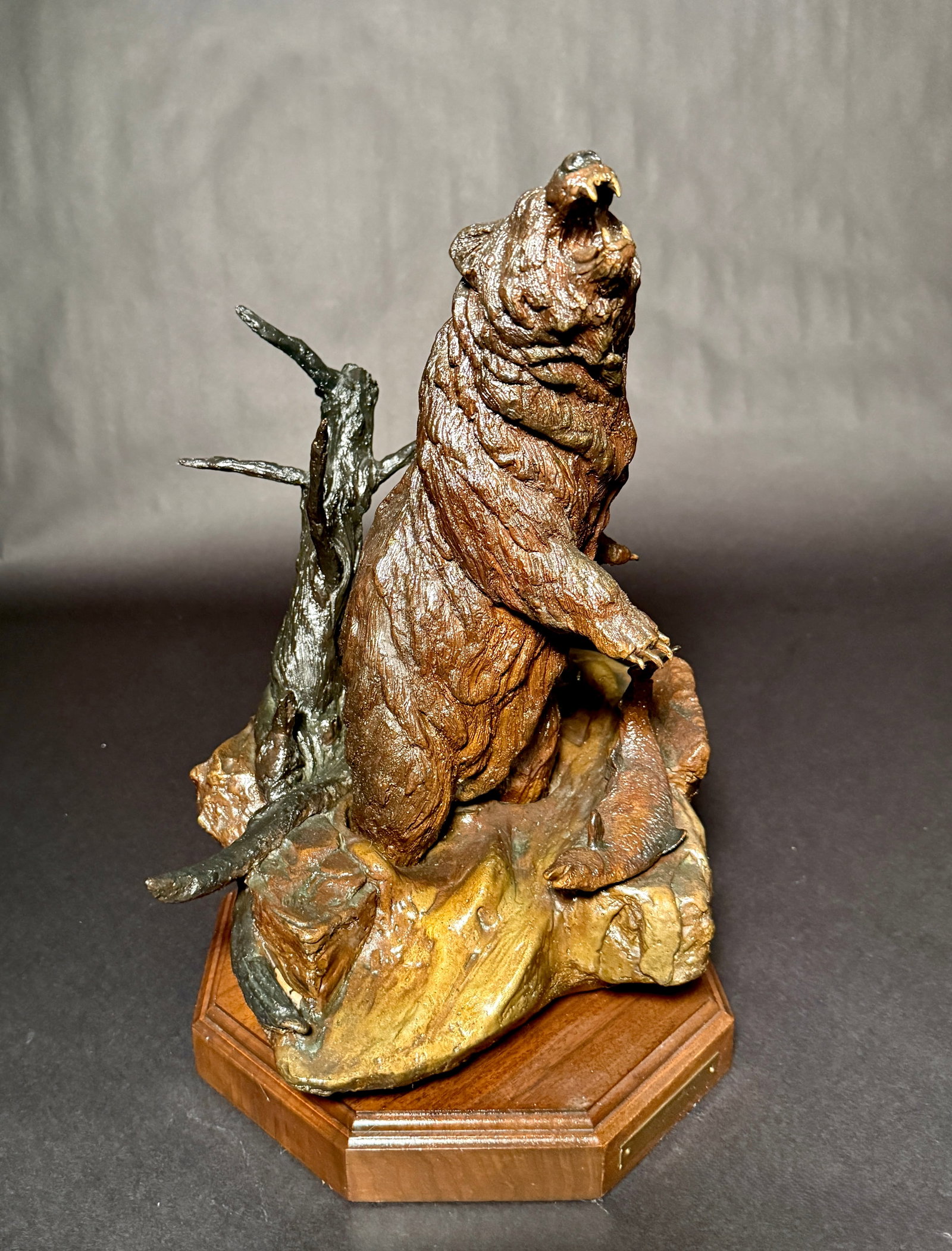1980s Bronze Roaring Bear by Wally Shoop "No Intruders" Western Wildlife Sculpture - 4