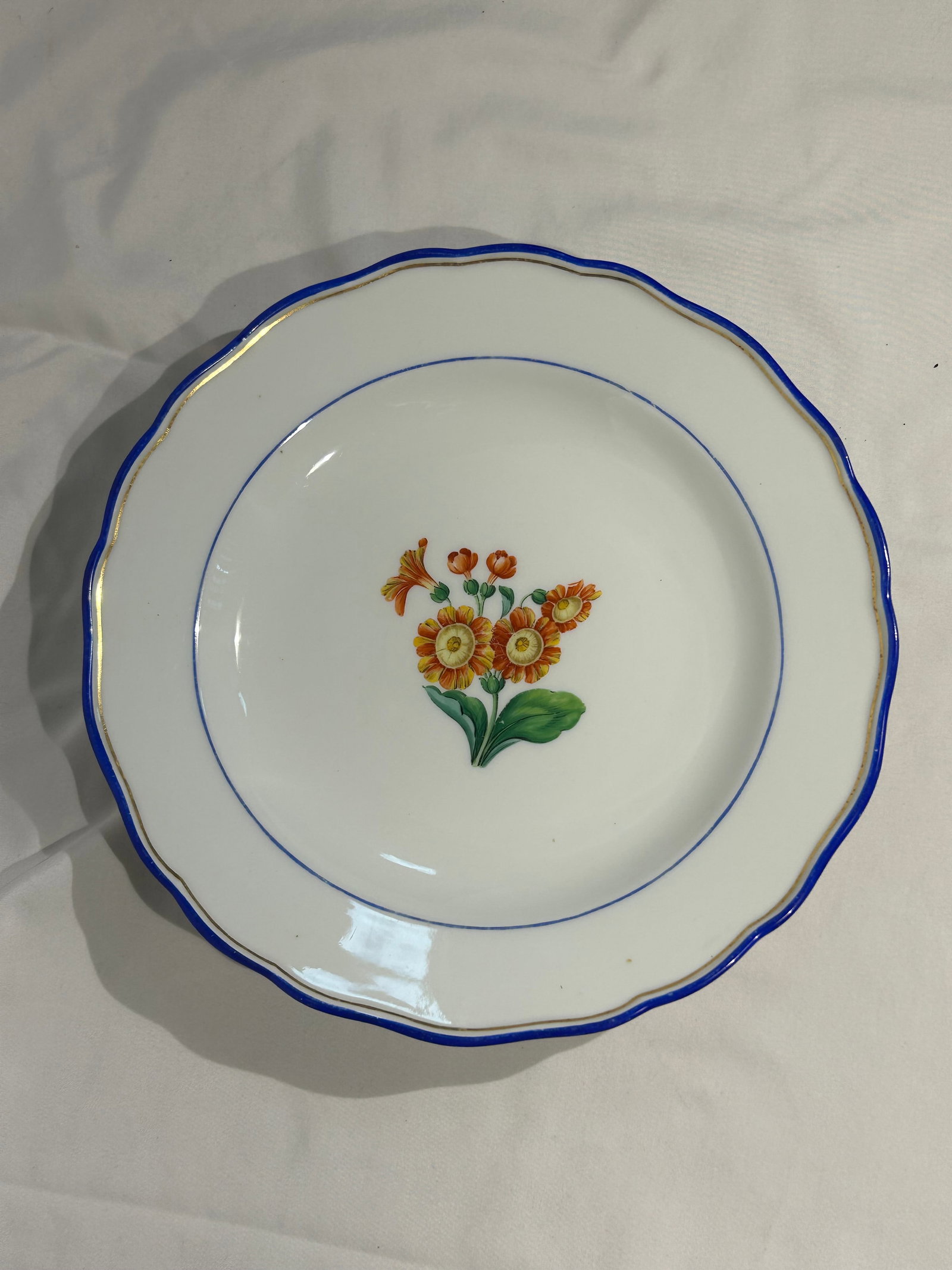 Set of Four Meissen Porcelain Floral Plates With Cobalt Rims - 2