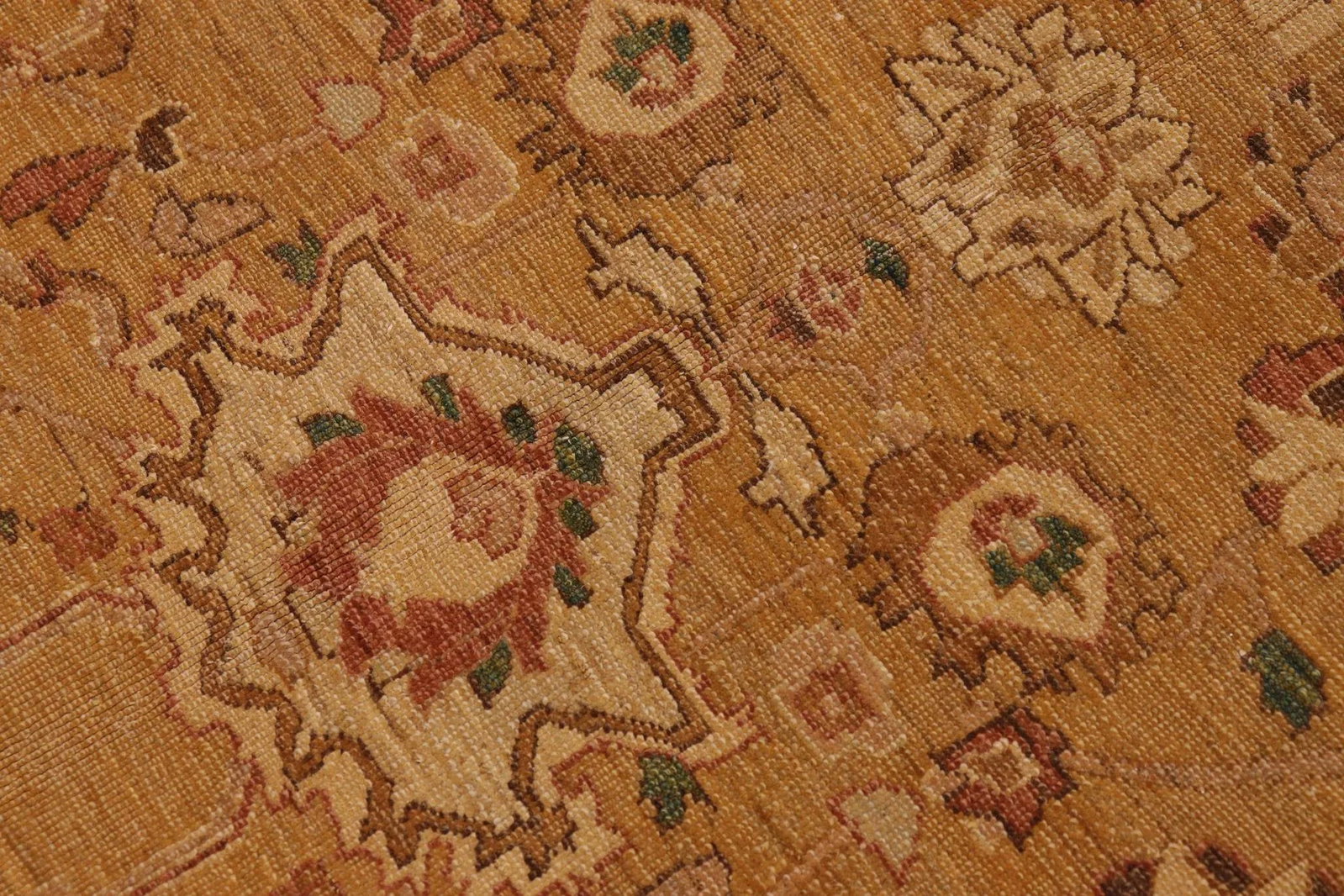 1980s 1980s Vintage Bohemian Isabel Gold/Tan Wool Rug - 5