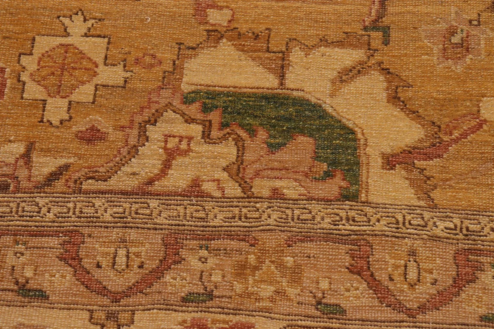 1980s 1980s Vintage Bohemian Isabel Gold/Tan Wool Rug - 7