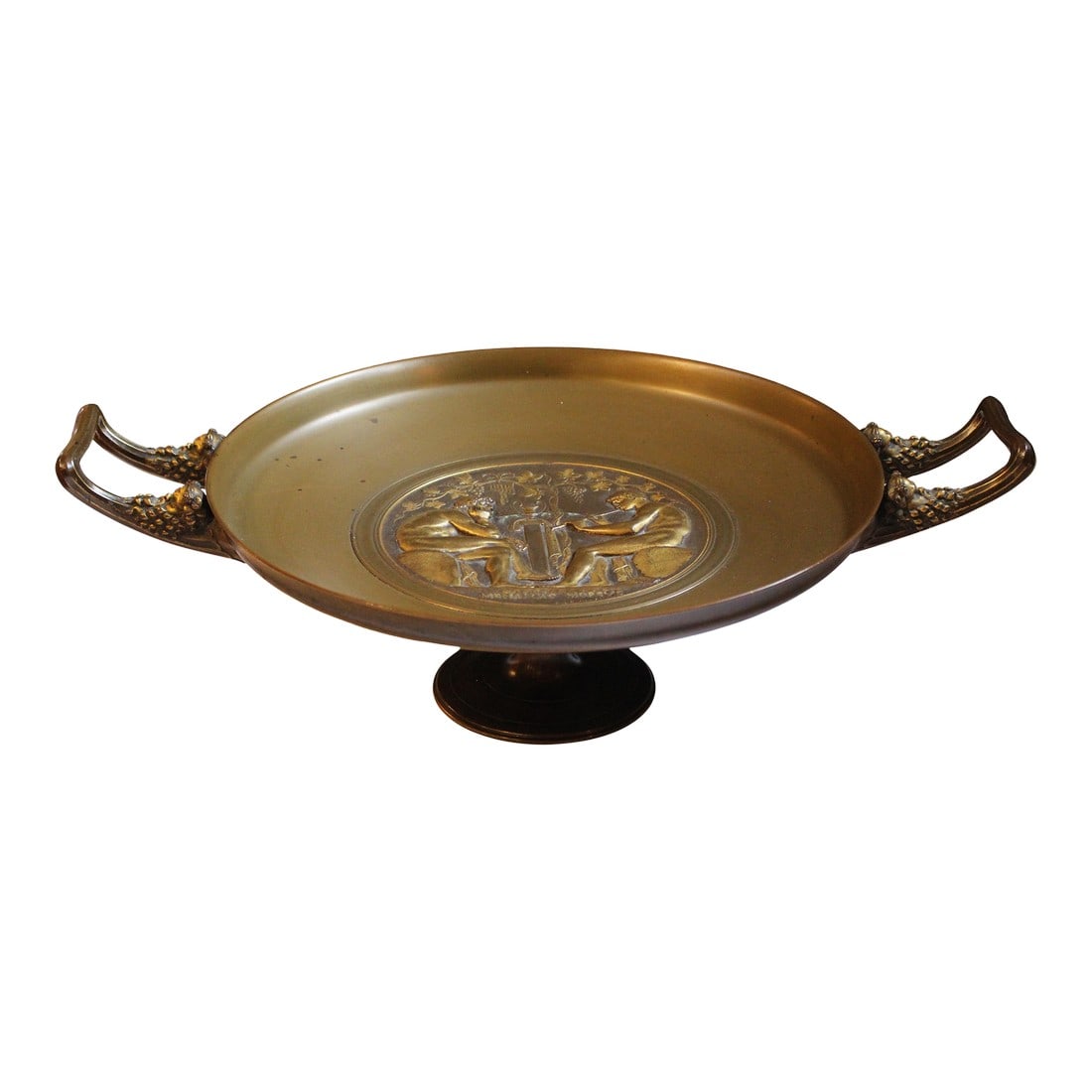 Late 19th Century Bronze Tazza Likely by Barbedienne: Later 19th century large French bronze tazza with central medallion & handles. The central medallion sculpted by Ferdinand Levillain (1837-1905) of Menalcas & Mopsus from Virgil's "Ecologues". The bac