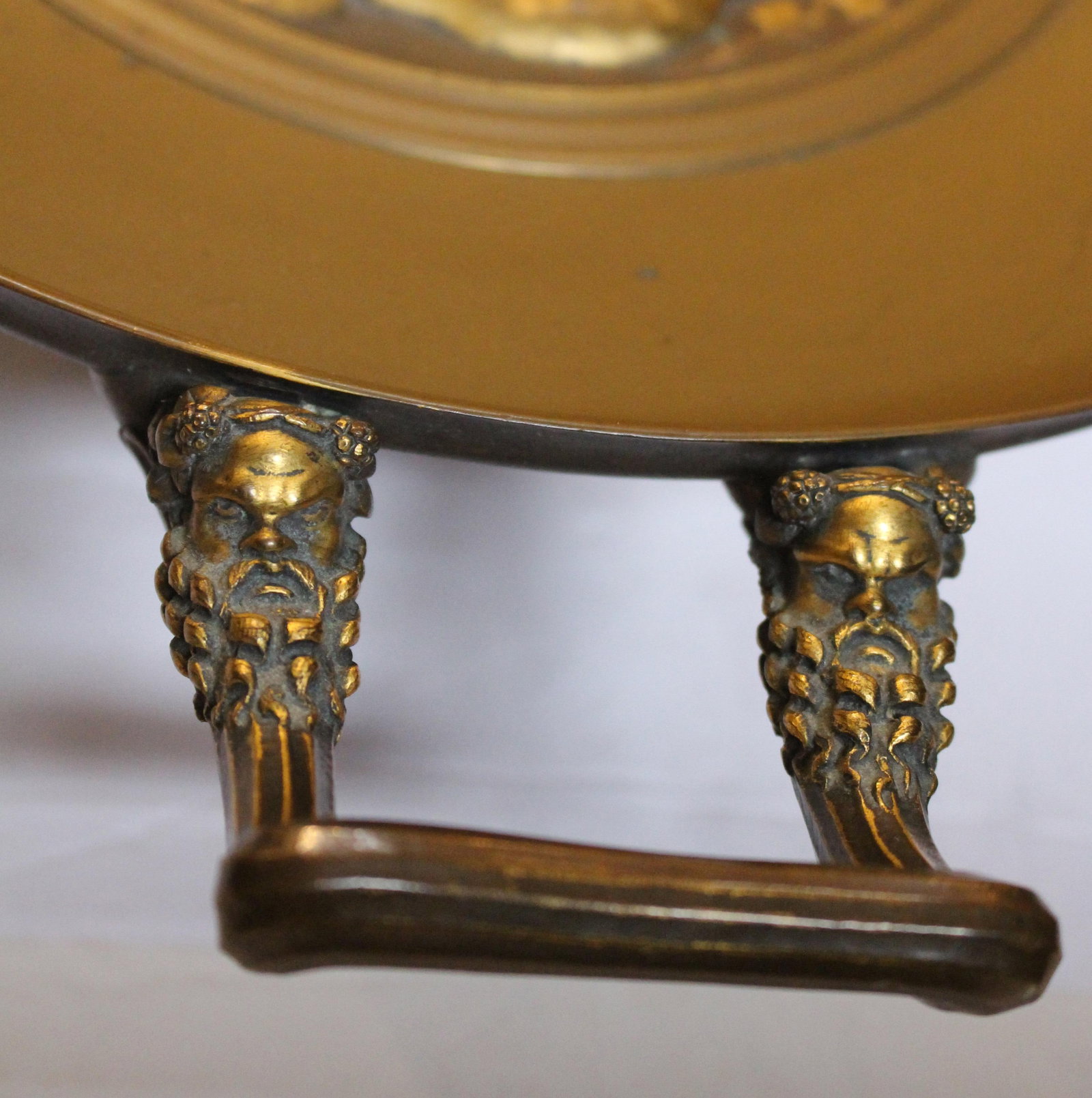 Late 19th Century Bronze Tazza Likely by Barbedienne - 6
