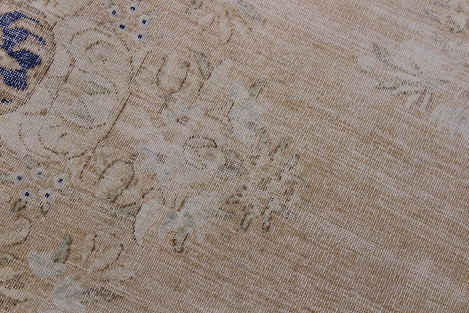 1980s Boho Chic Vintage Distressed Brown/Blue Wool Rug - 10'1" X 12'9" - 6
