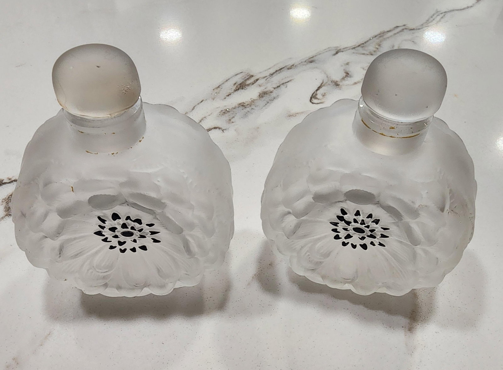 1900s 2 Lalique Dahlia Perfume Bottles - 5