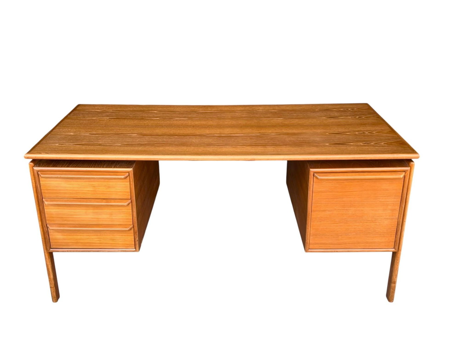 1960s Danish Modern Teak Floating-Top Desk With Pedestal Base and Drawers - 11