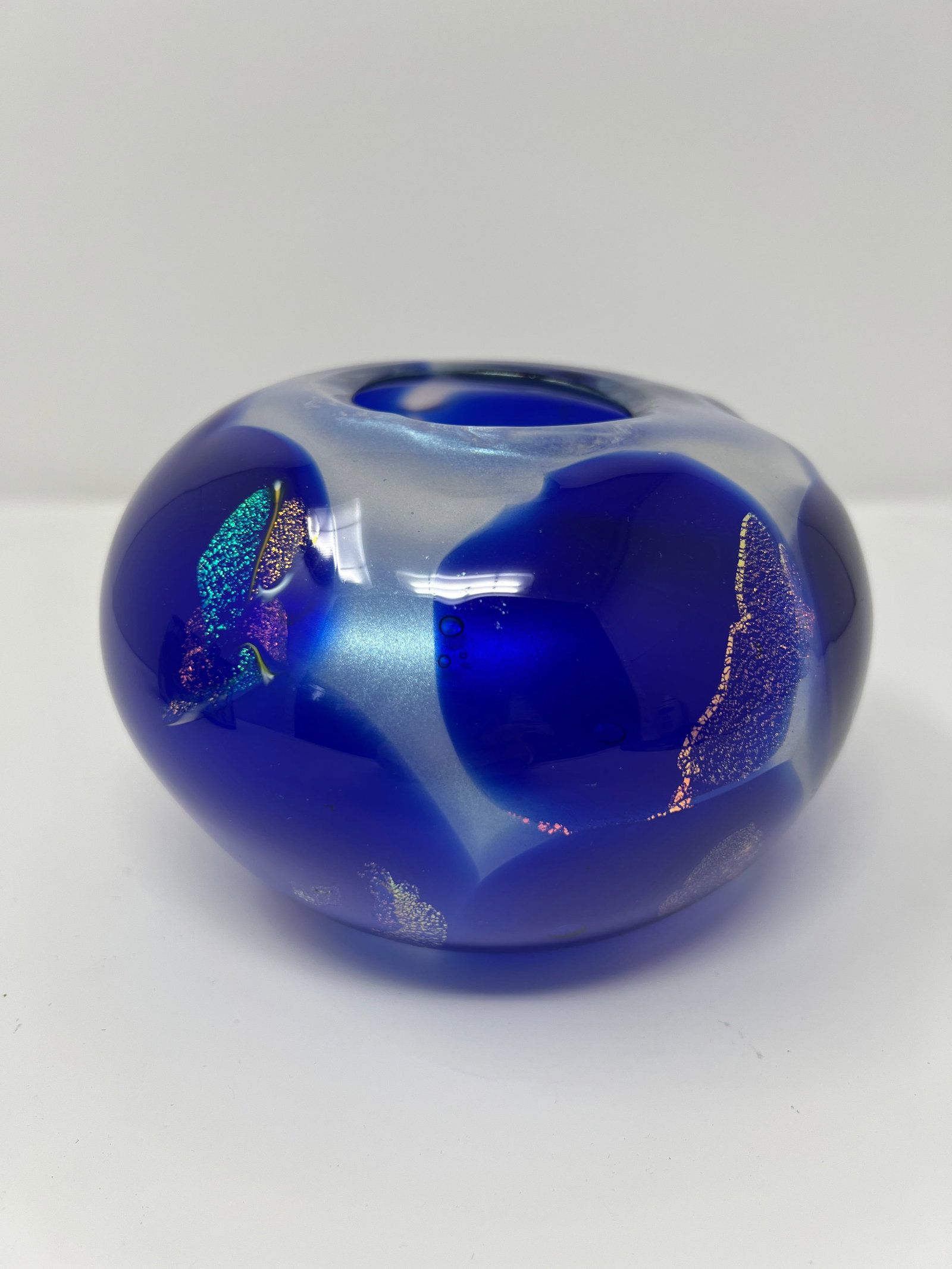 Artist Signed Cobalt Blue Studio Art Glass Sculptural Vase-Late 20th Century - 4