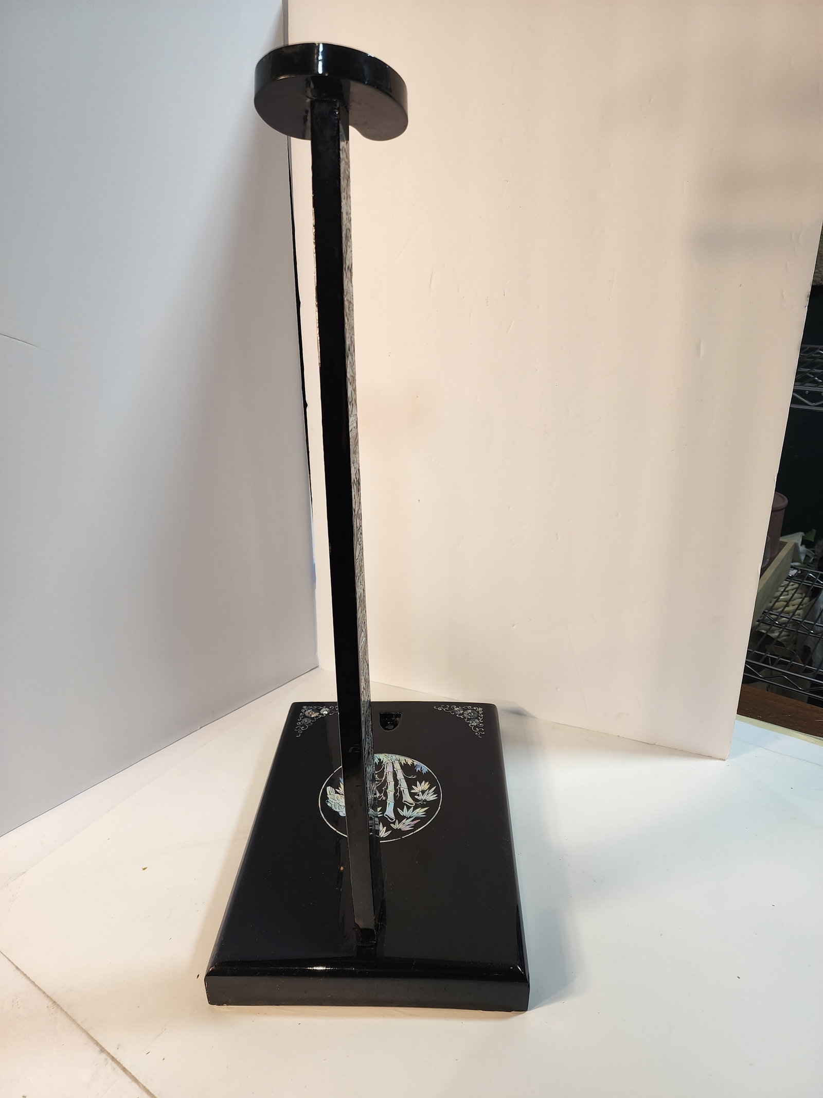 Antique Japanese Sword Stand: Black Lacquer With Abalone Inlay - 9