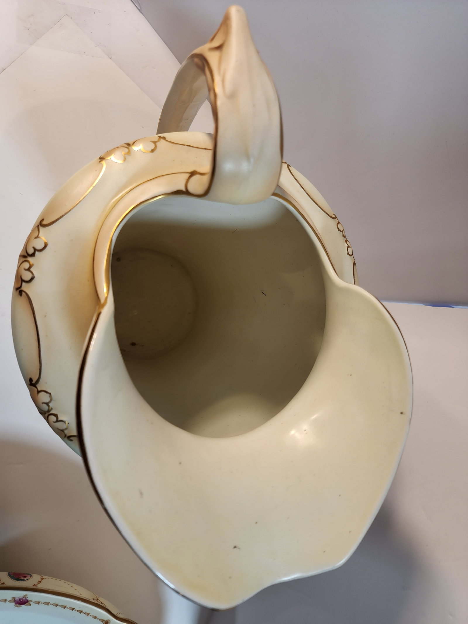 F. Winkle & Co. Hand Painted Antique Bowl and Pitcher - 3