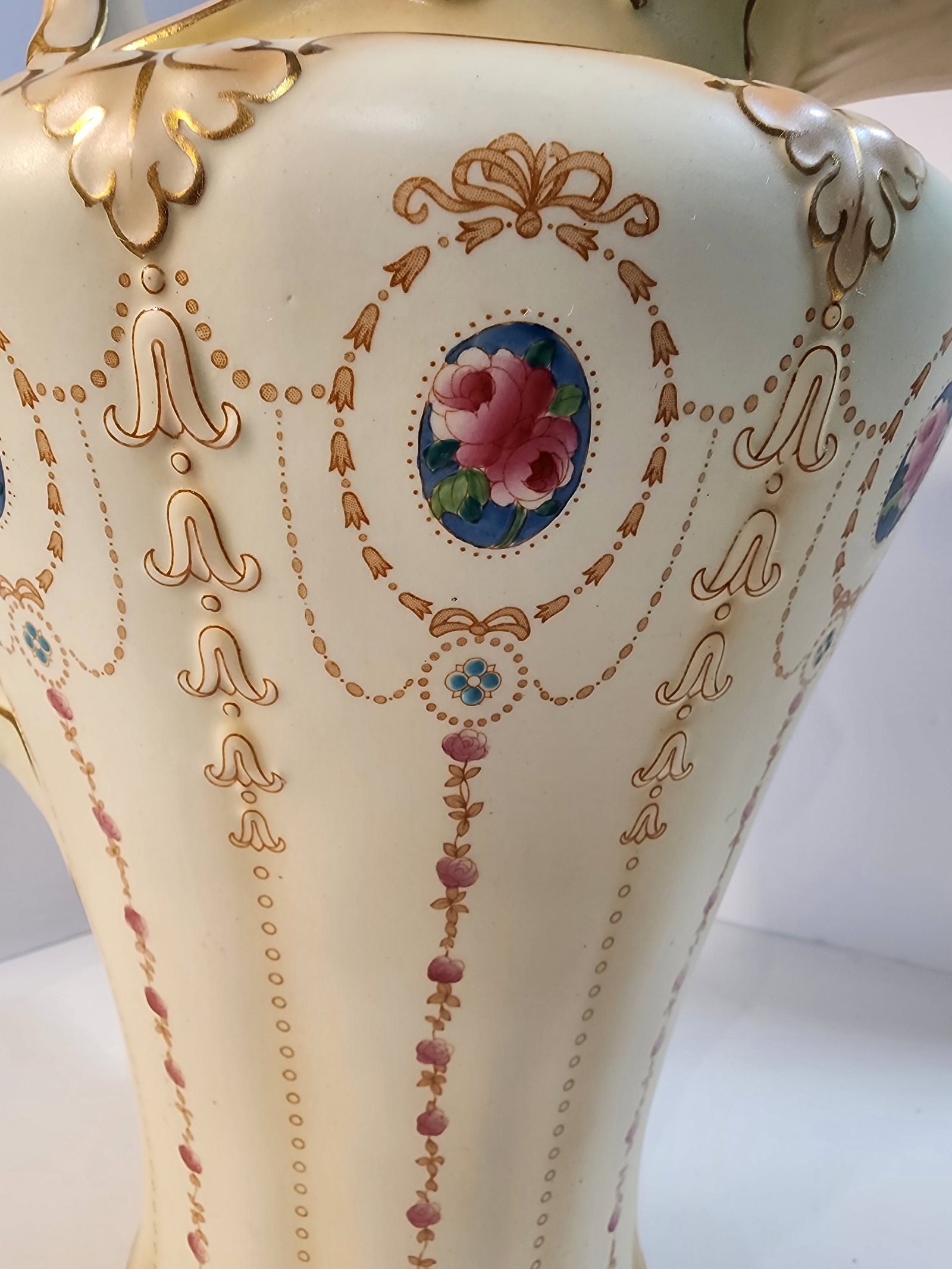 F. Winkle & Co. Hand Painted Antique Bowl and Pitcher - 4