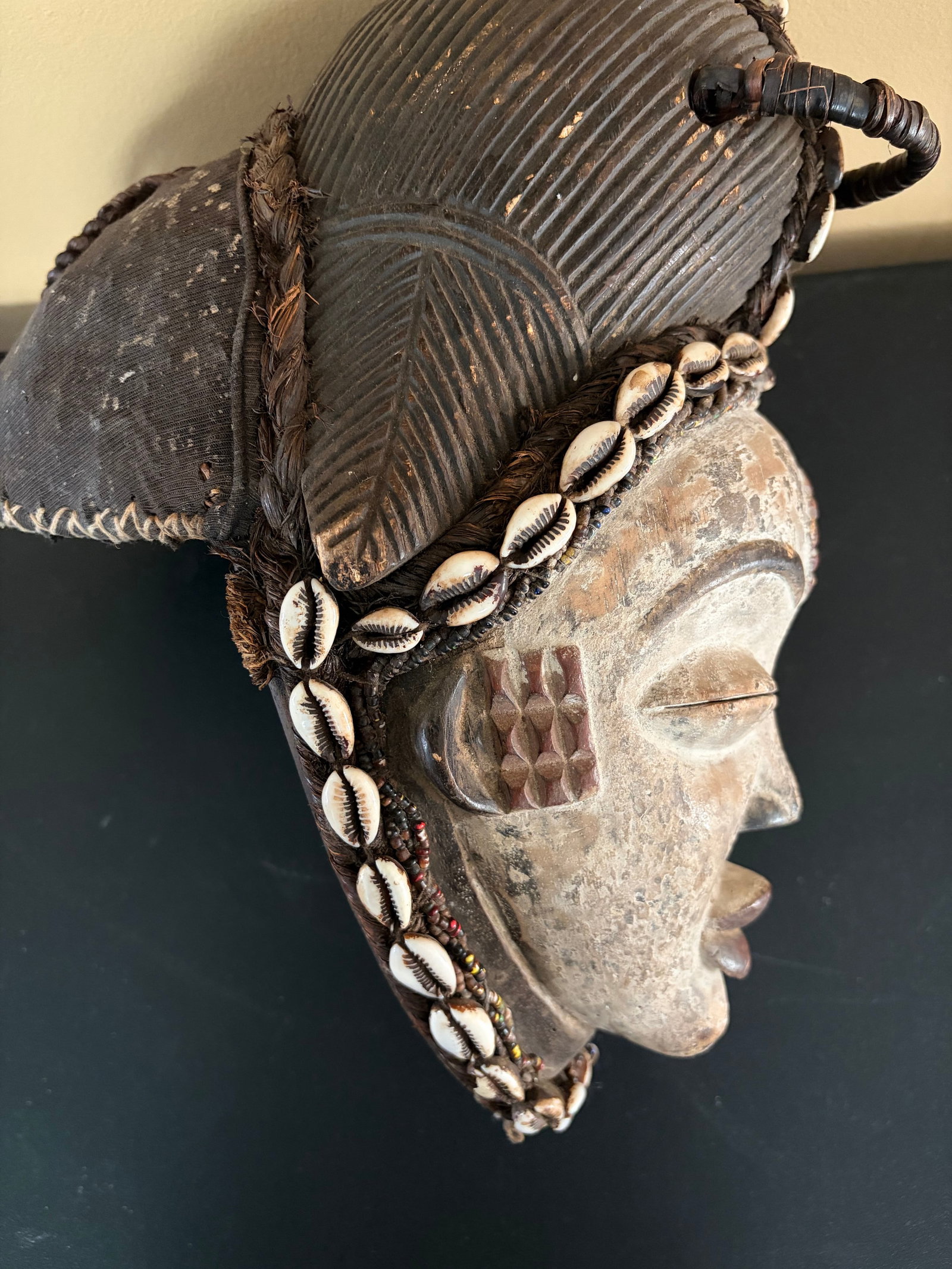 Punu Mask 20th Century - 5