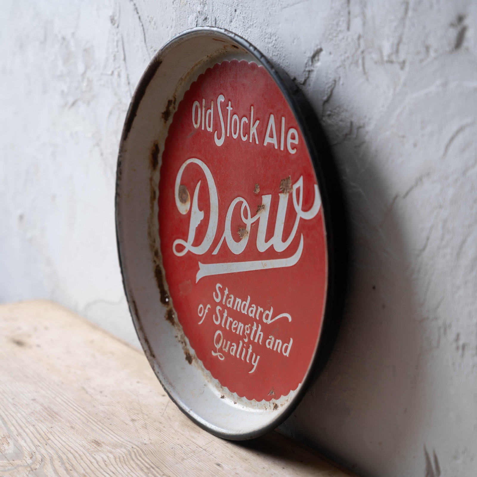 Dow Old Stock Ale Porcelain Beer Tray, Montreal Canada, c.1940 - 2