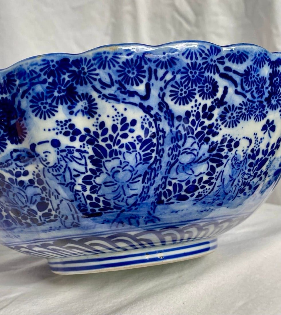 Late Qing Chinese Blue & White Porcelain Phoenix Bowl – 9.5" Scalloped Rim – Hand - 9