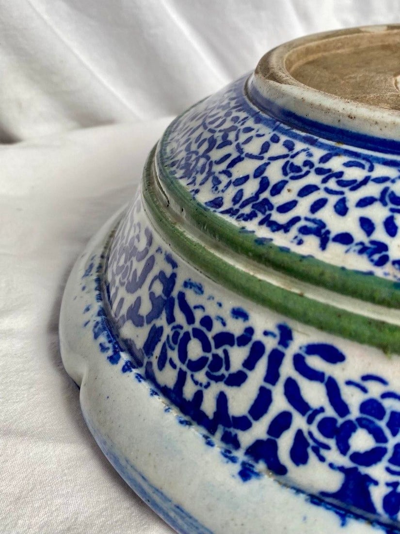 19th Century Japanese Imari Porcelain Wash Basin With Sho-Chiku-Bai Motif - 14