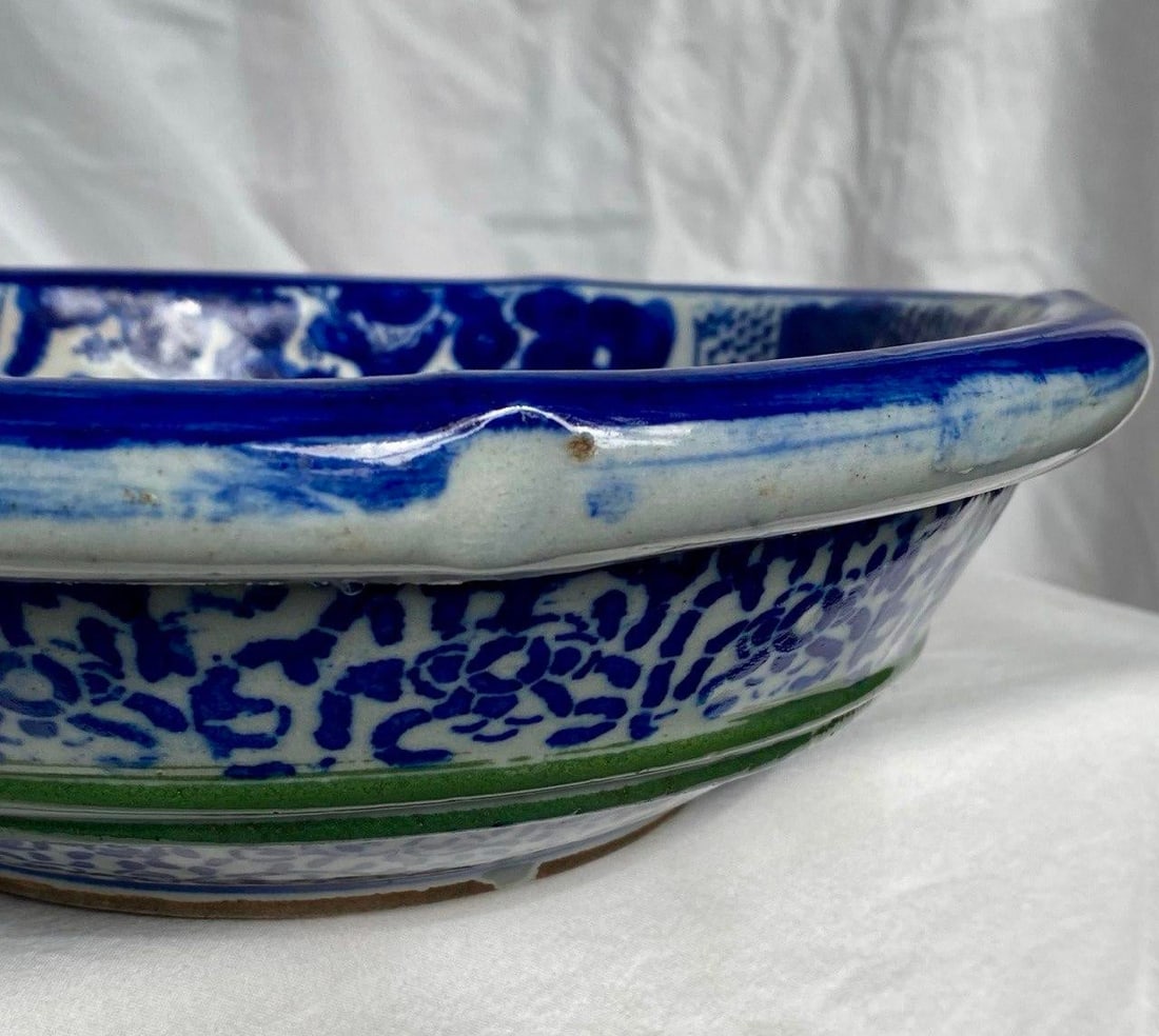 19th Century Japanese Imari Porcelain Wash Basin With Sho-Chiku-Bai Motif - 4