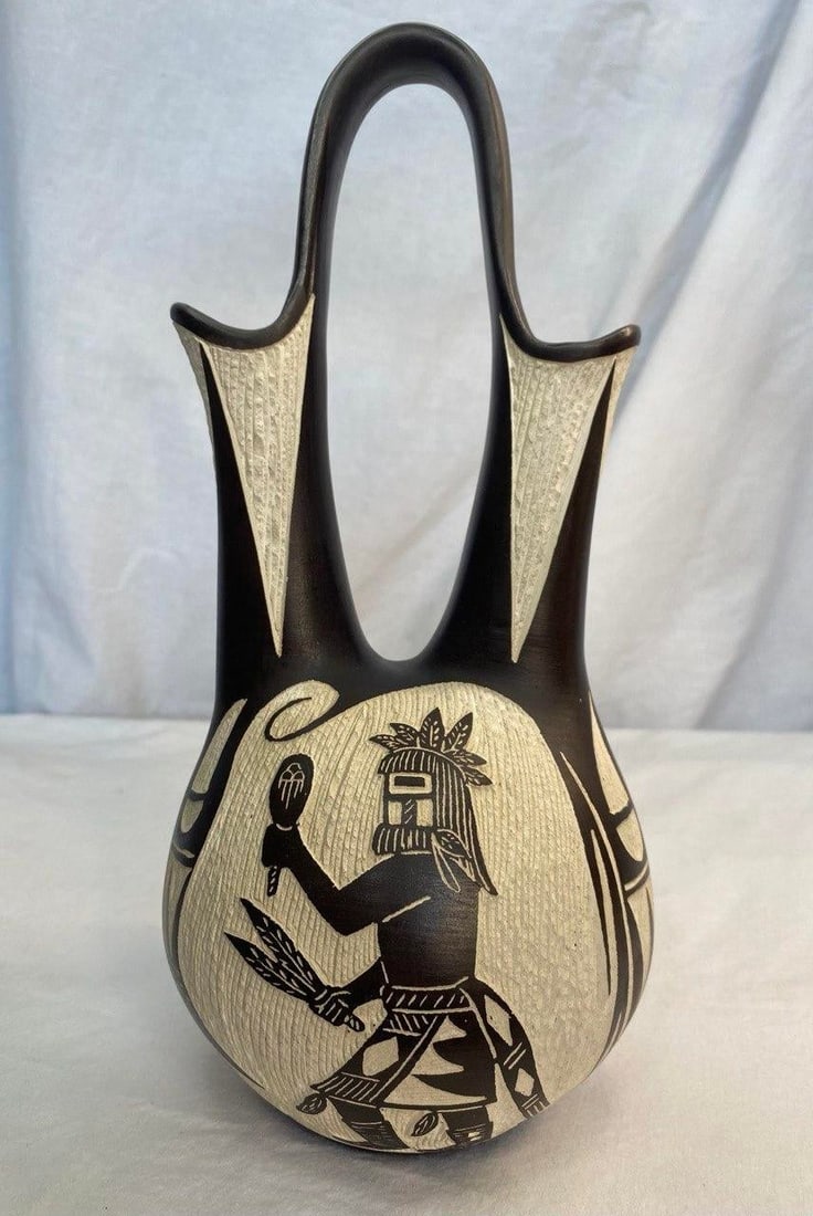 Arthur Lucario (Acoma / Laguna Pueblo) Wedding Vase – Hand Etched Redware Ceramic – - 2