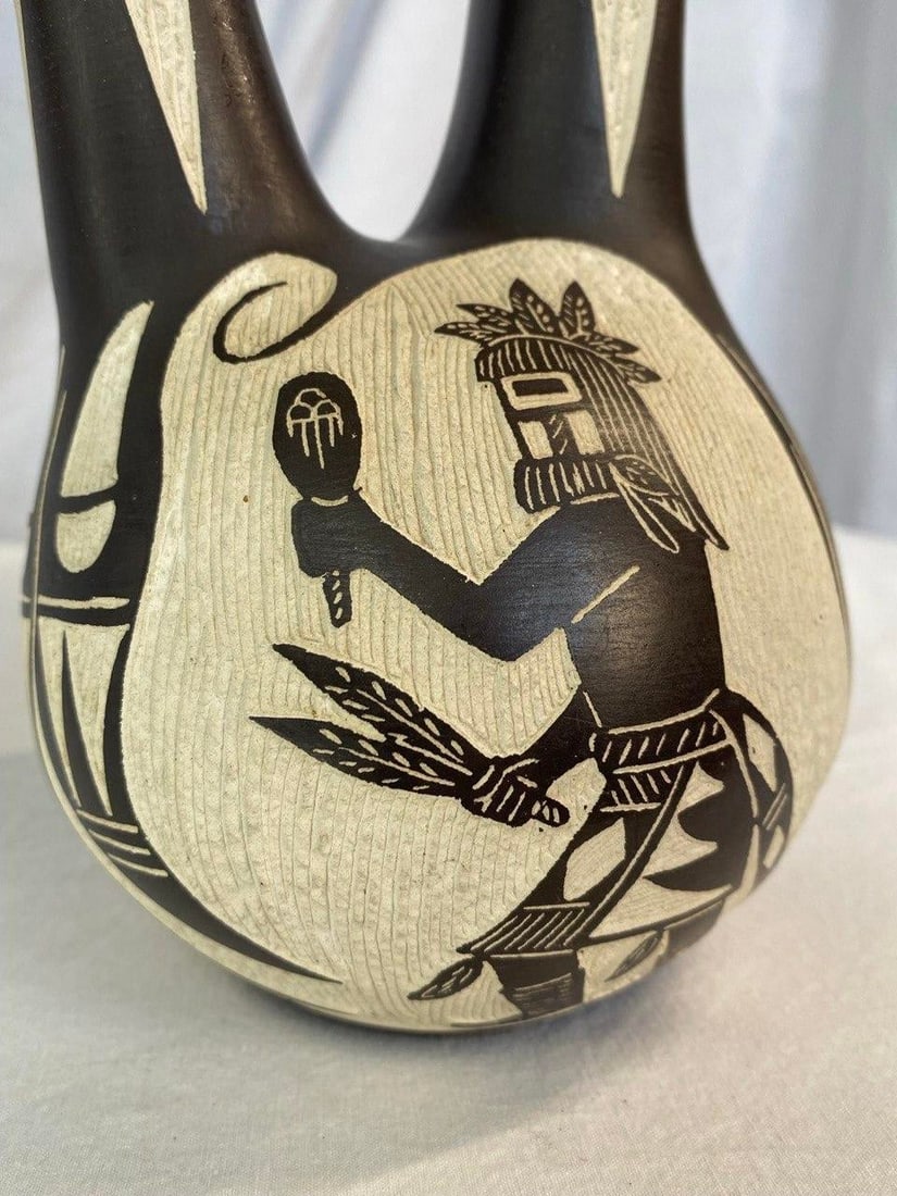 Arthur Lucario (Acoma / Laguna Pueblo) Wedding Vase – Hand Etched Redware Ceramic – - 7