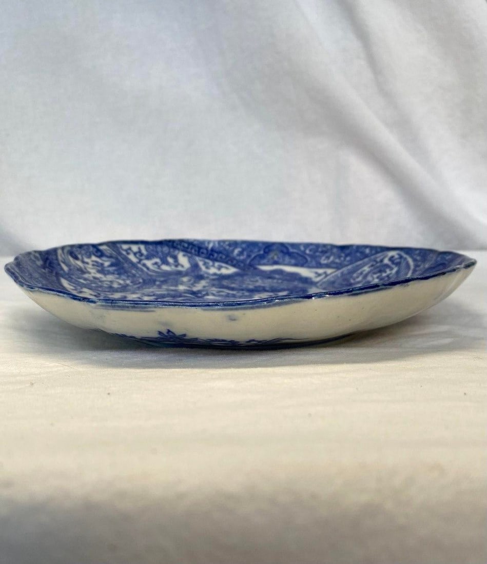 19th Century Chinese Blue & White Organic Scalloped Scholar Plate - 5