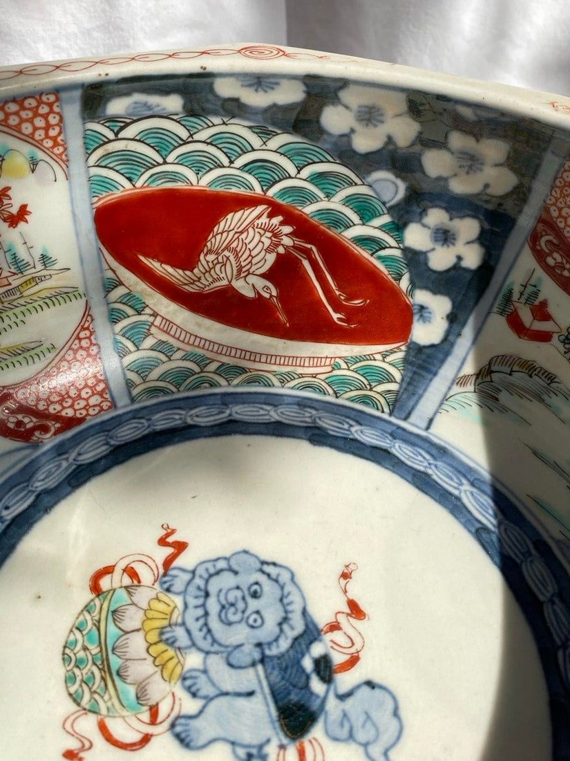 Large 19th Century Japanese Imari Octagonal Bowl With Karashishi & Landscape Panels - 4