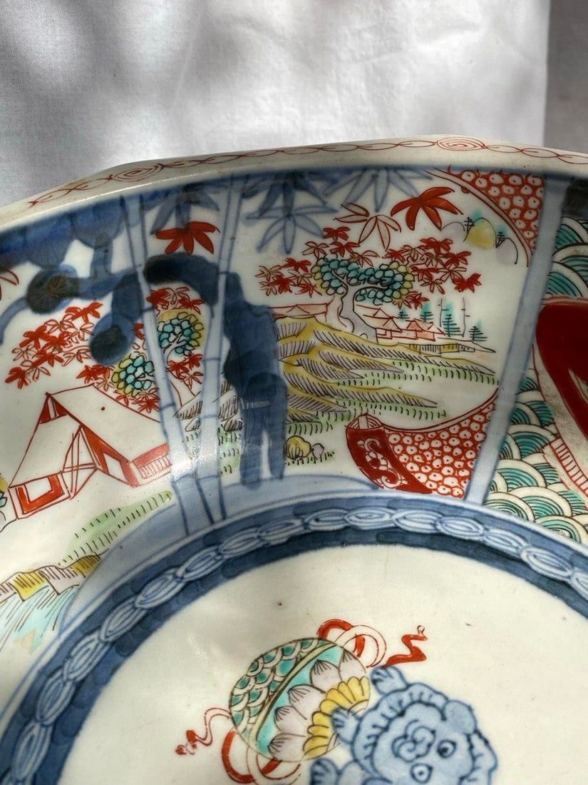 Large 19th Century Japanese Imari Octagonal Bowl With Karashishi & Landscape Panels - 7