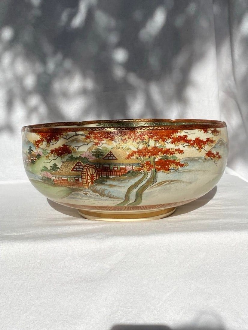 Large Antique Japanese Satsuma Scenic Bowl With Scalloped Rim – Autumn Landscape, Figures & - 12