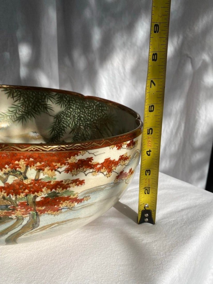 Large Antique Japanese Satsuma Scenic Bowl With Scalloped Rim – Autumn Landscape, Figures & - 18