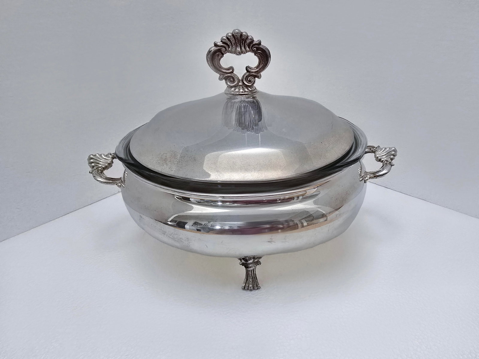 Early 20th Century Fb Rogers Silver Plate Serving Dishes With Pyrex Inserts - 2pcs - 2