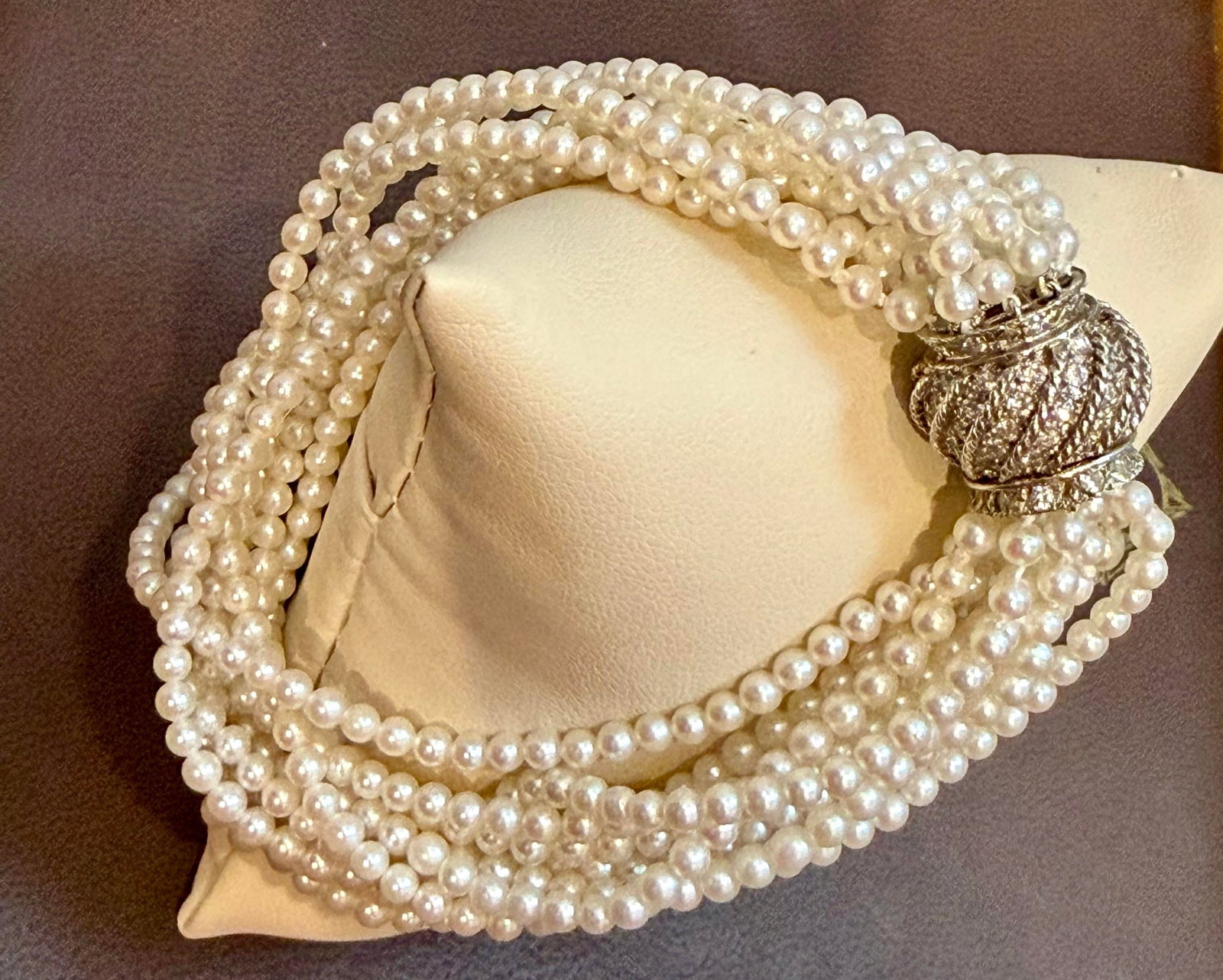 3.1 Mm Akoya Japanies Pearl Multi Strand Bracelet, 14kwg Diamond Clasp, 8 Inch - 11